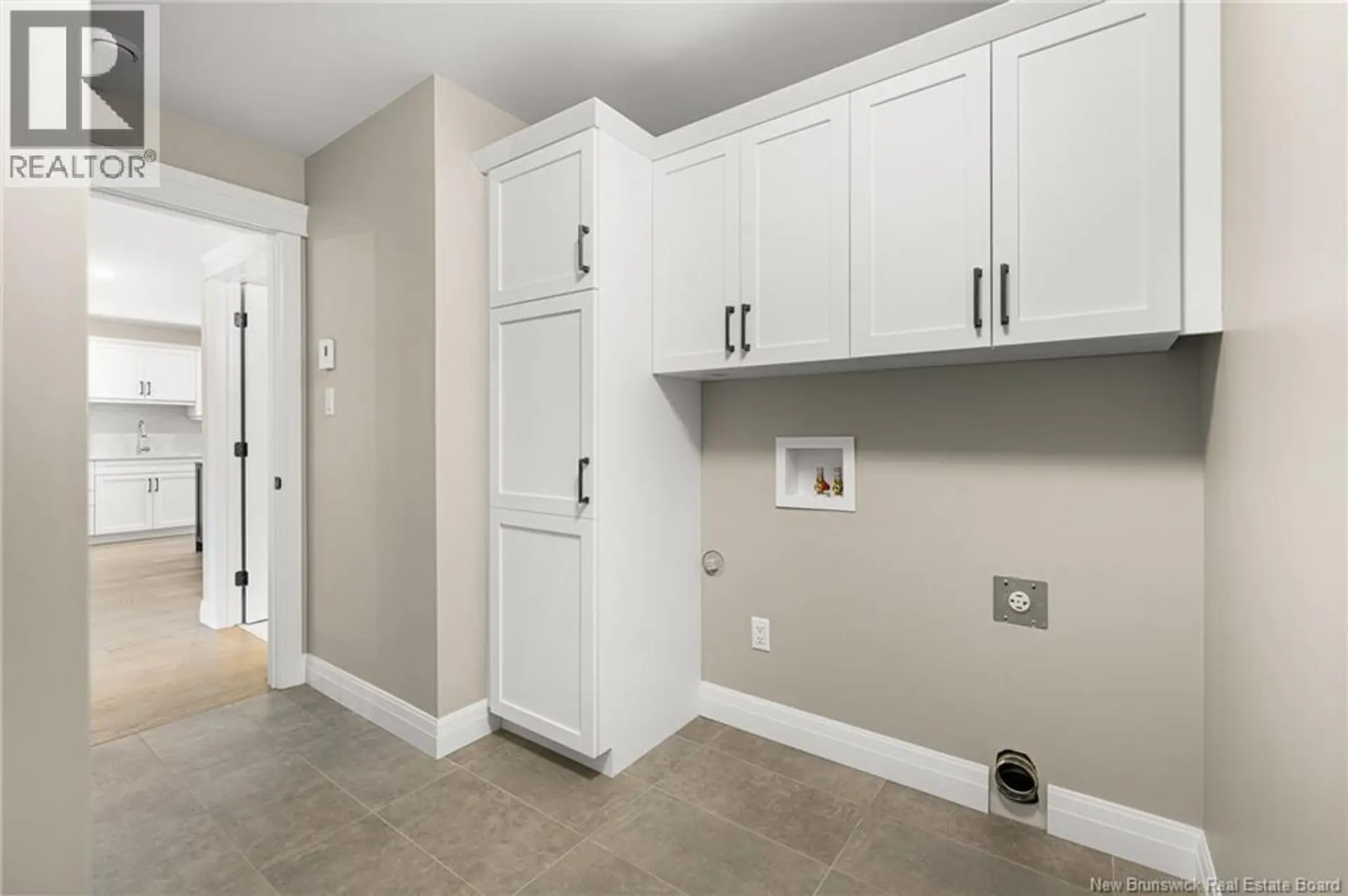 45 PICARDIE CRESCENT - Image 11