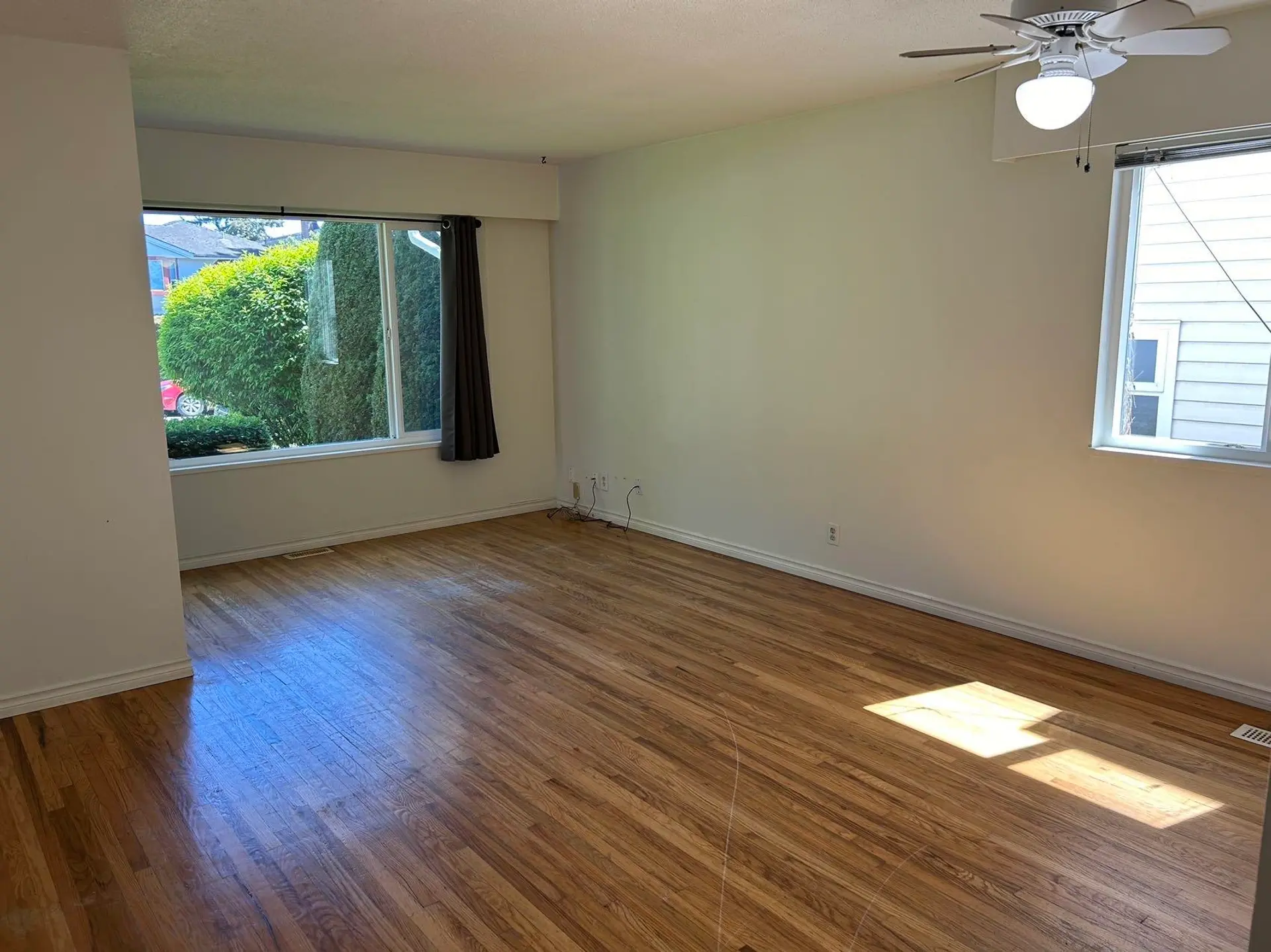 #8427 8431 Shaughnessy Street - Image 4