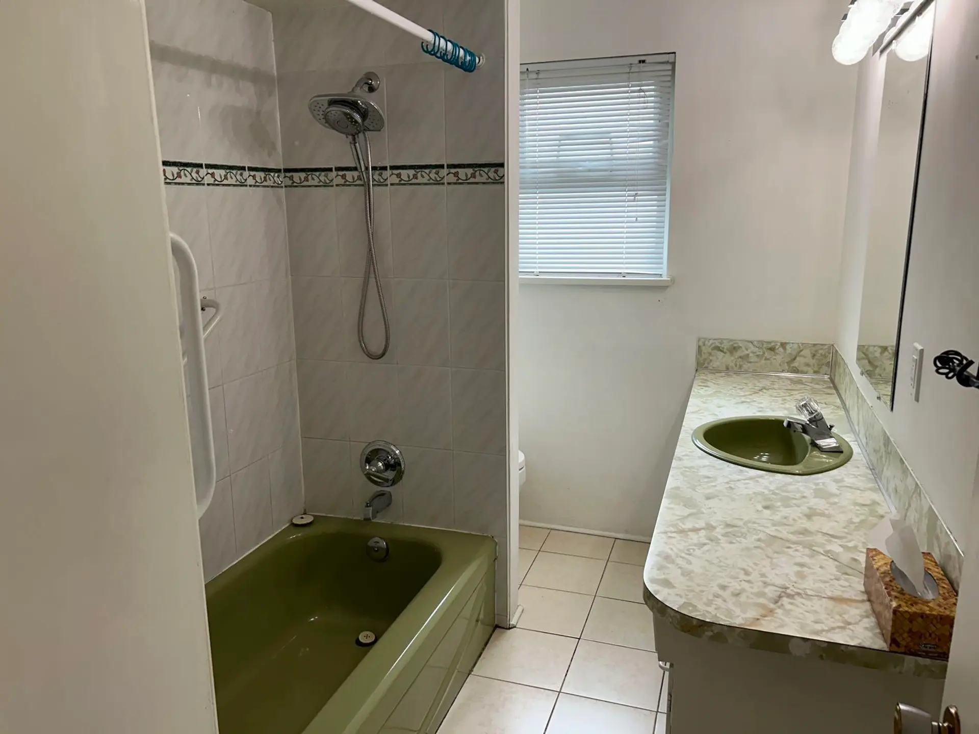 #8427 8431 Shaughnessy Street - Image 8