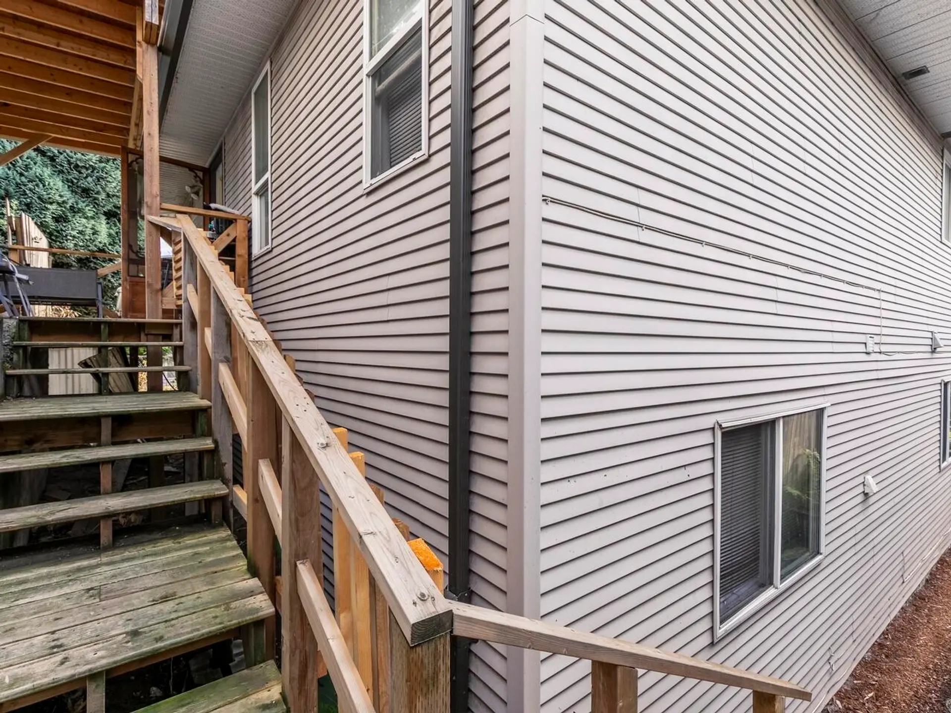 33369 3rd Avenue - Image 6