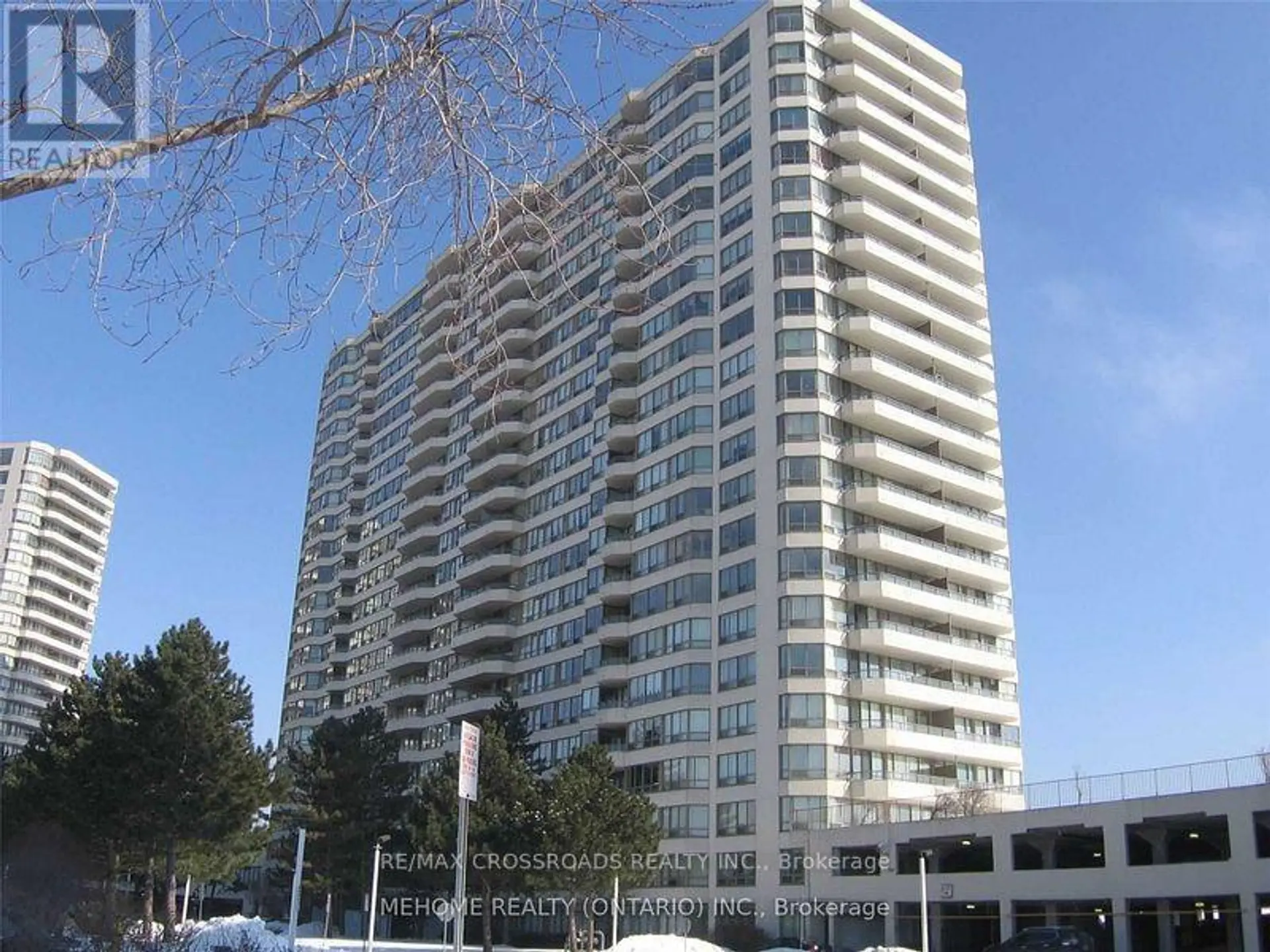 #1228 3 GREYSTONE WALK DRIVE - Image 1