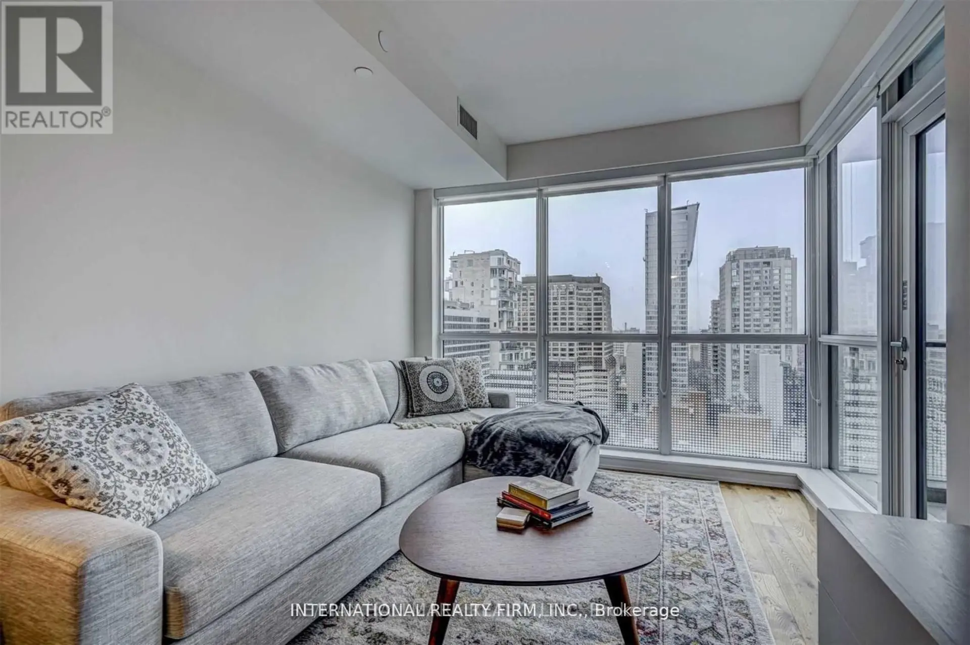 #1903 88 CUMBERLAND STREET - Image 11