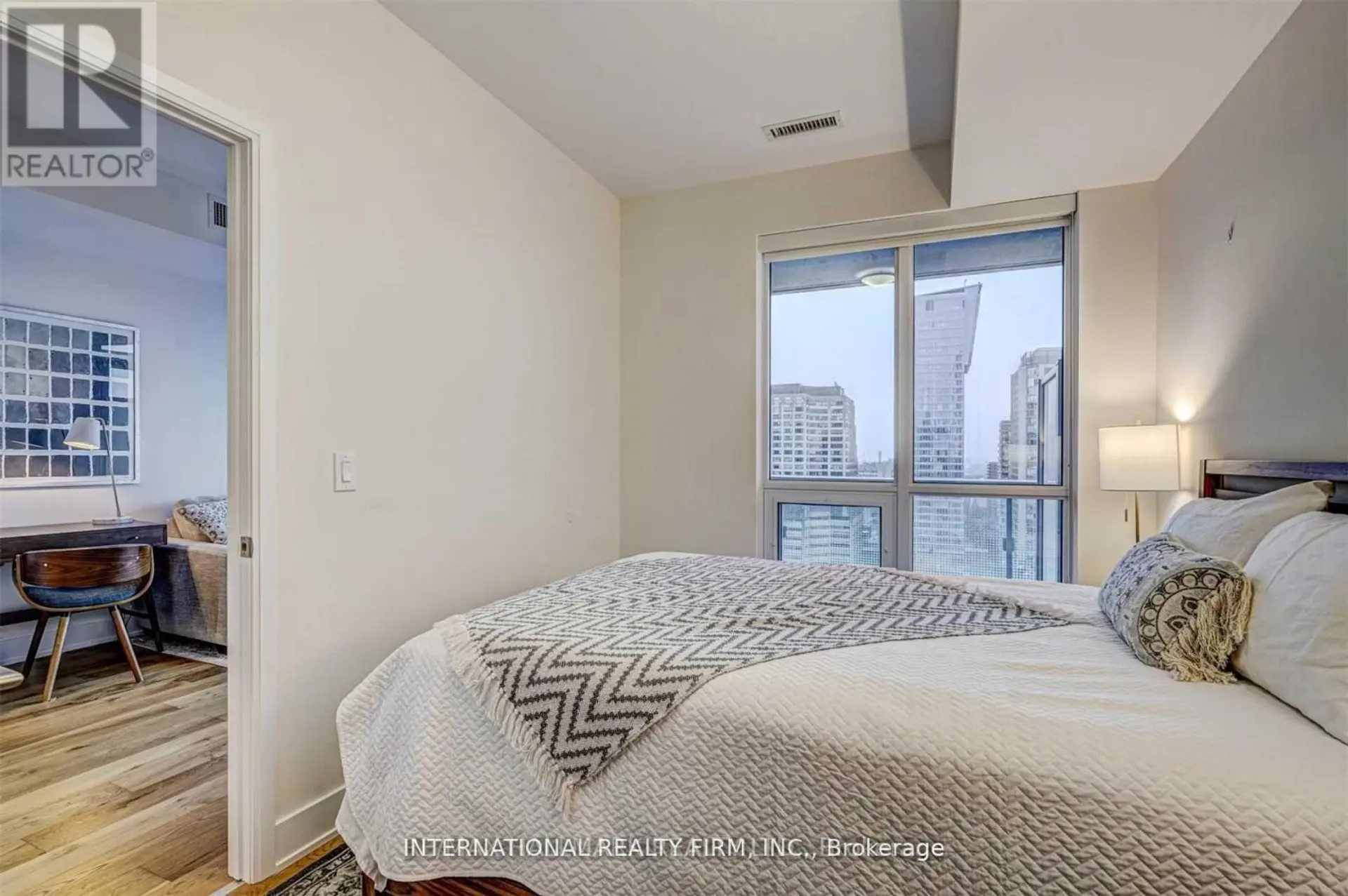 #1903 88 CUMBERLAND STREET - Image 15