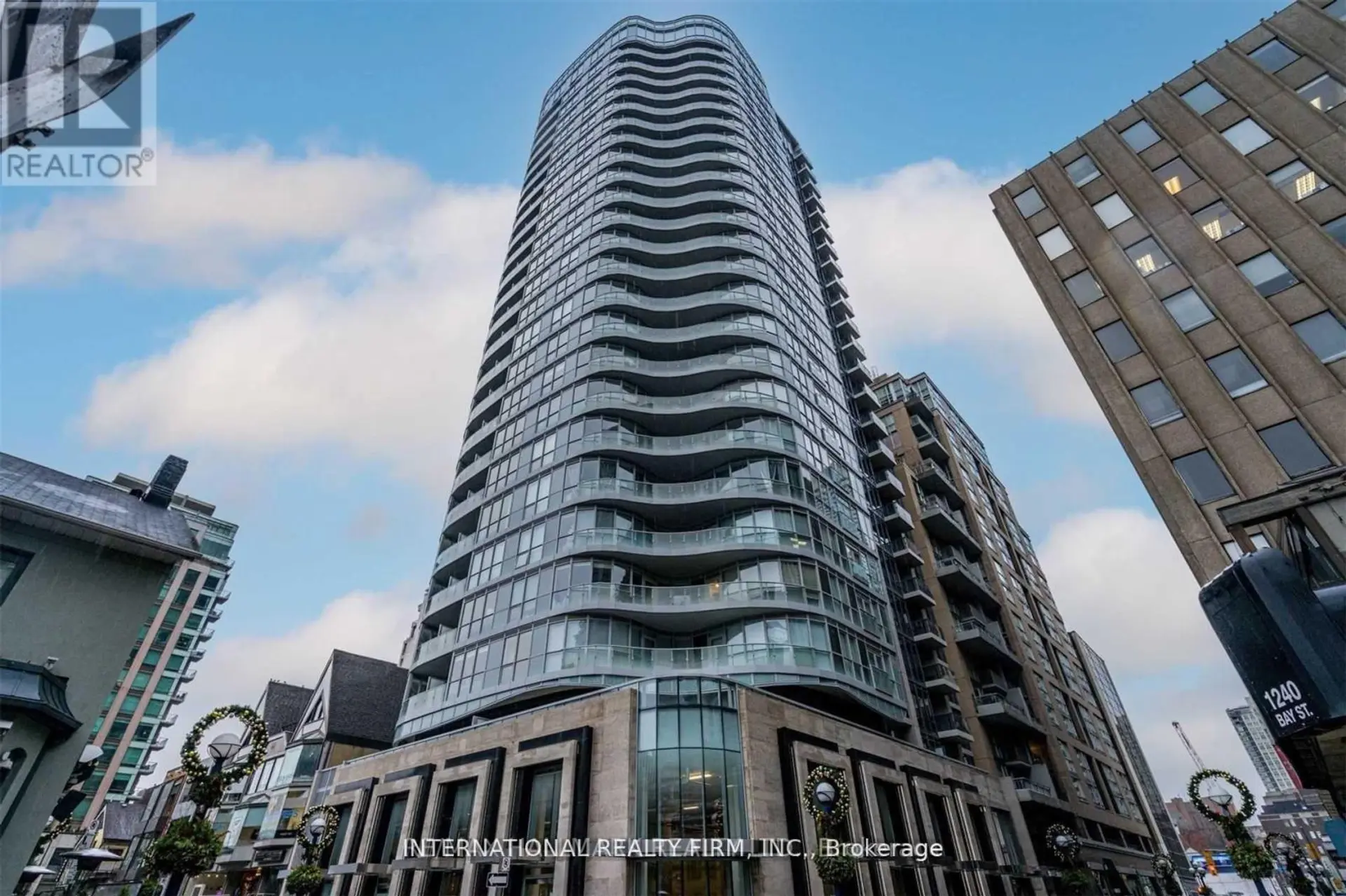 #1903 88 CUMBERLAND STREET - Image 6