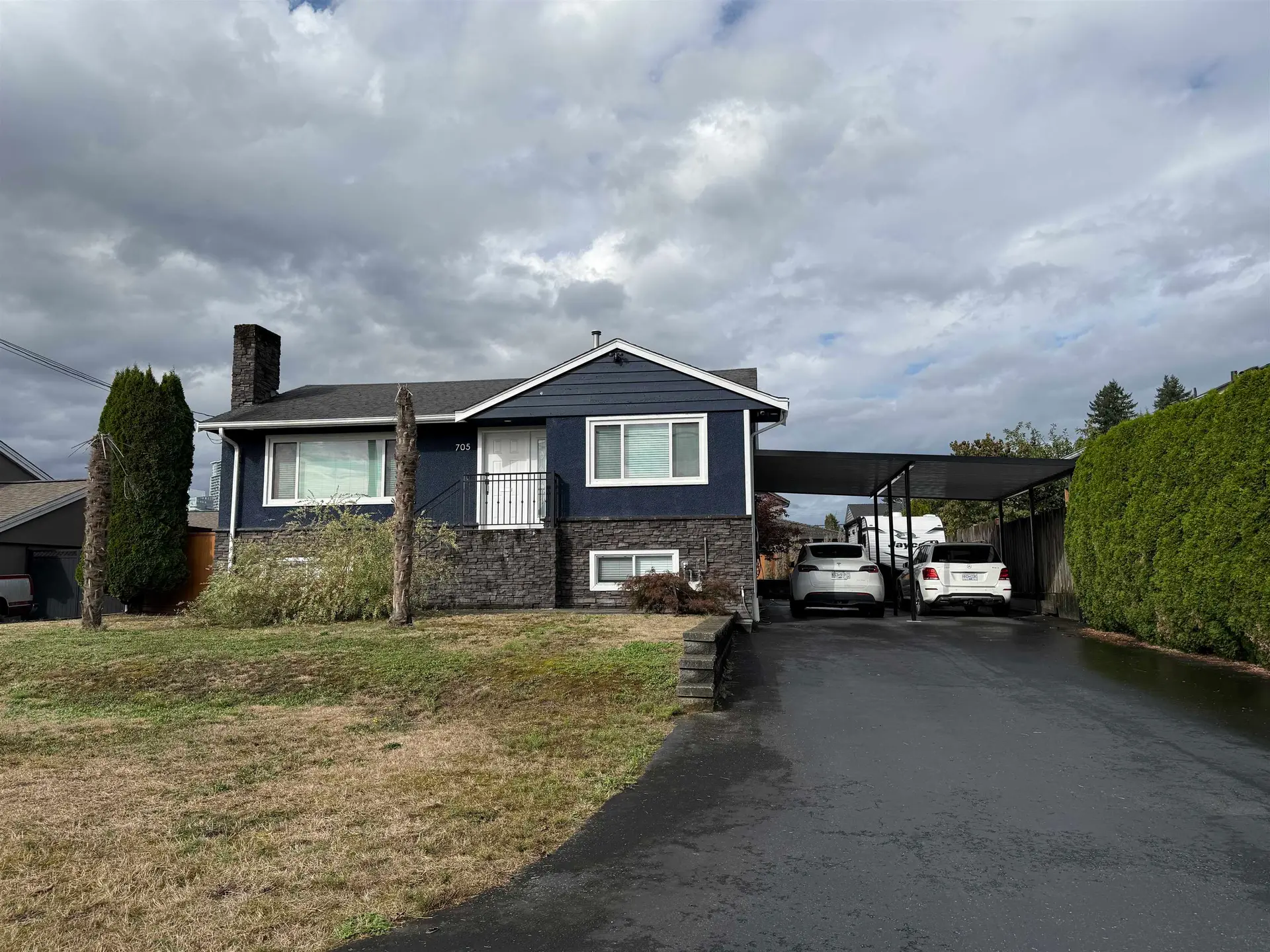 705 Ivy Avenue - Image 2