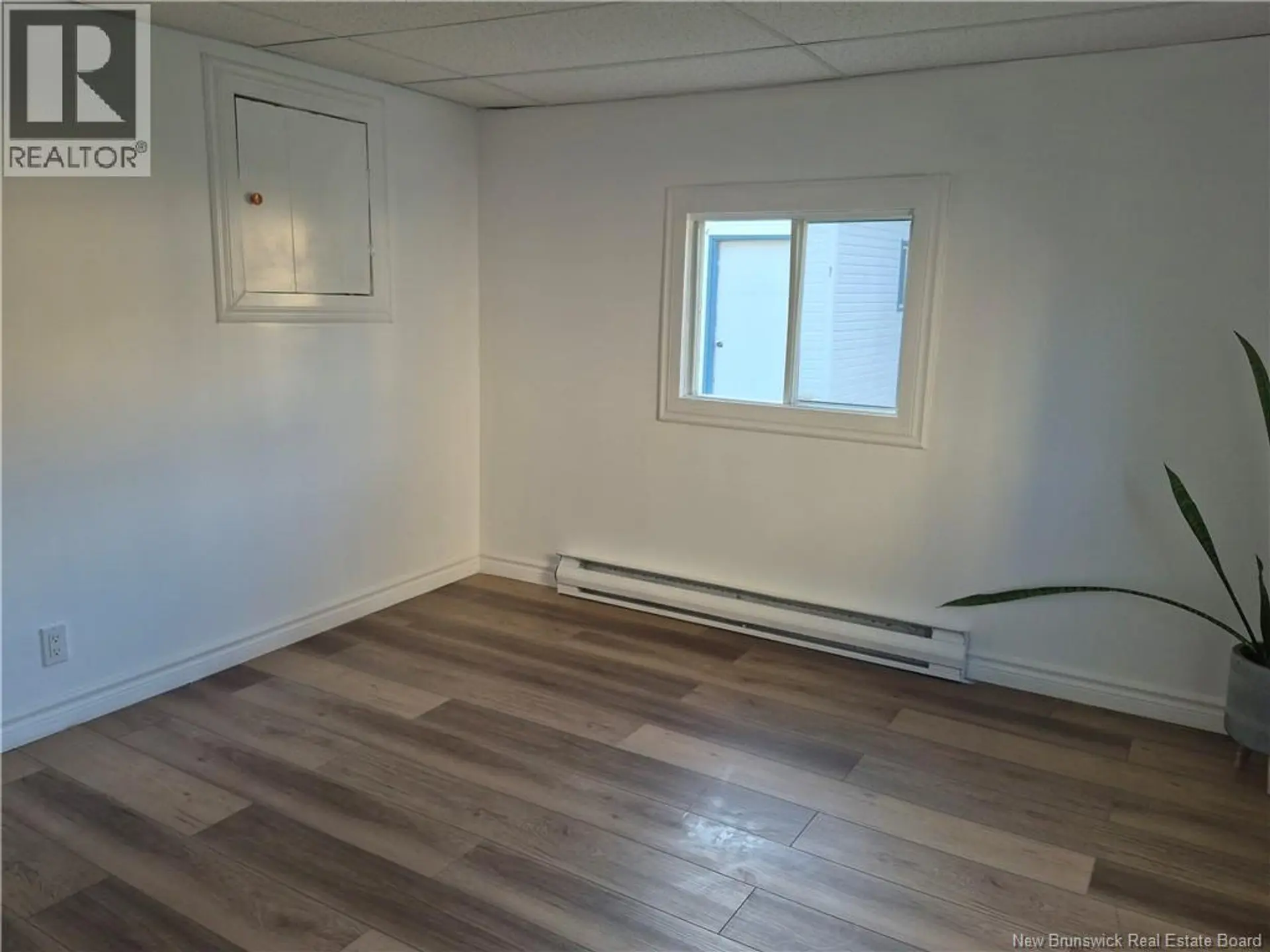 6 DAMASE STREET - Image 17