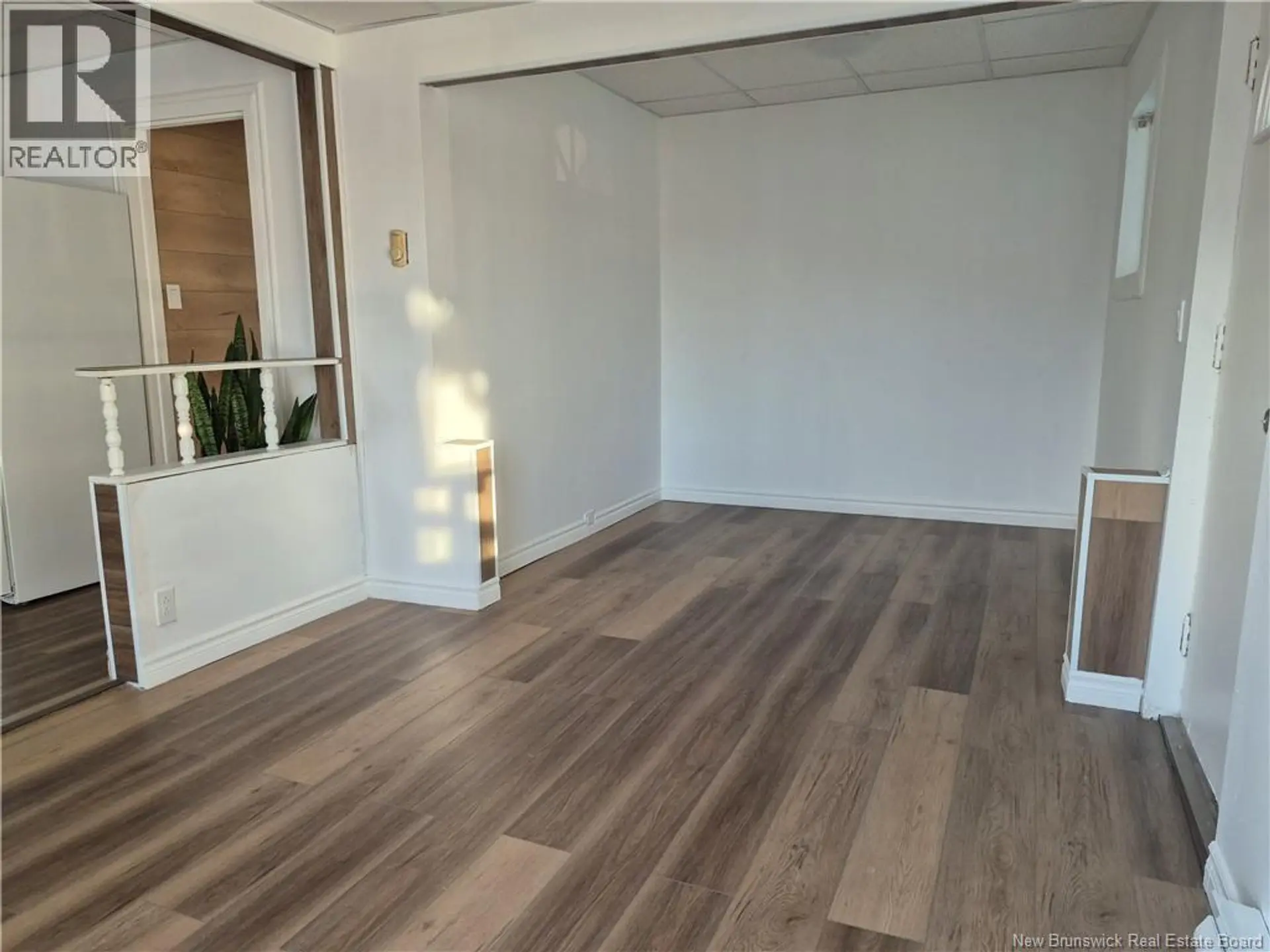 6 DAMASE STREET - Image 13