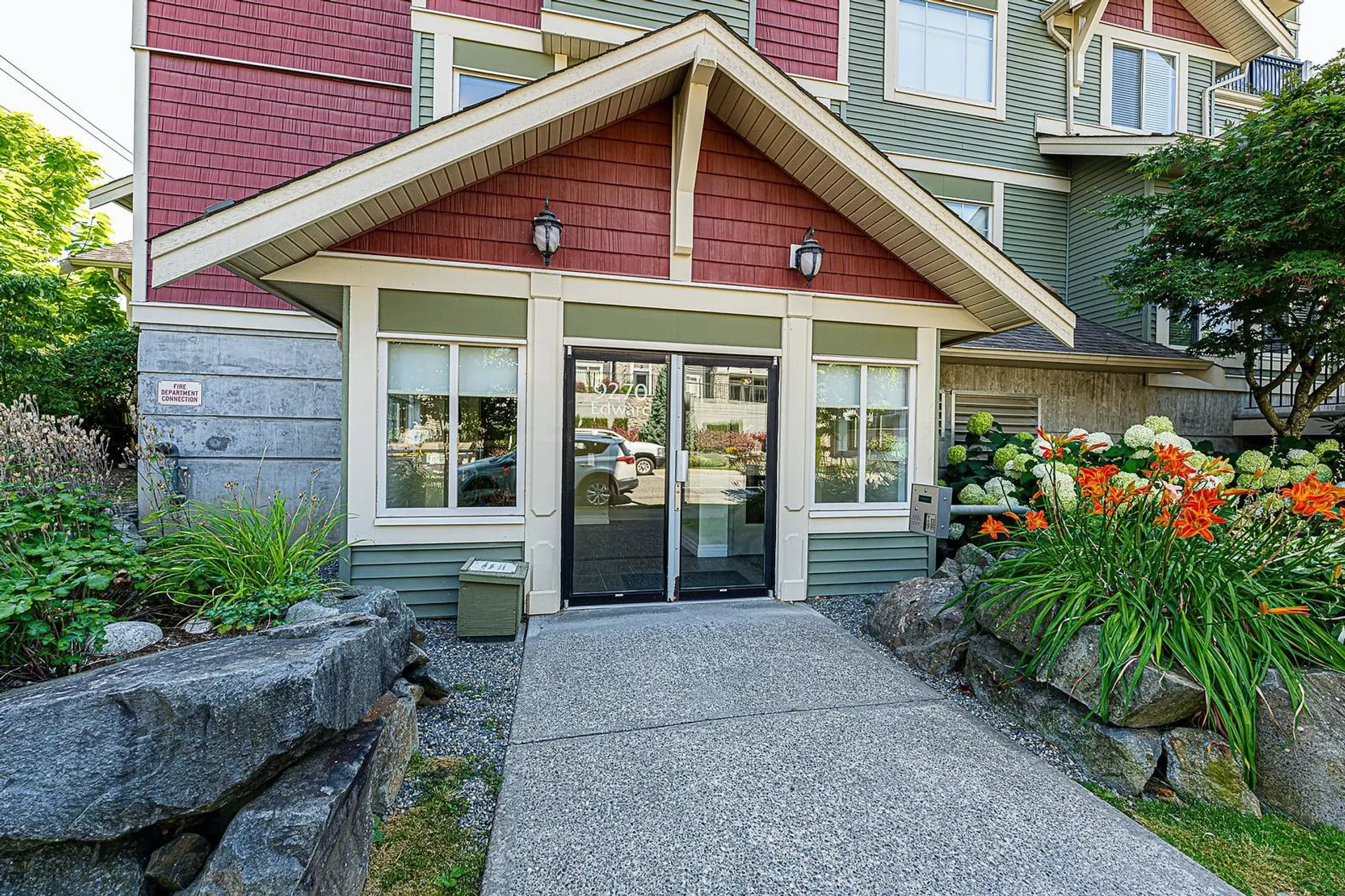 #305 9270 Edward Street - Image 2