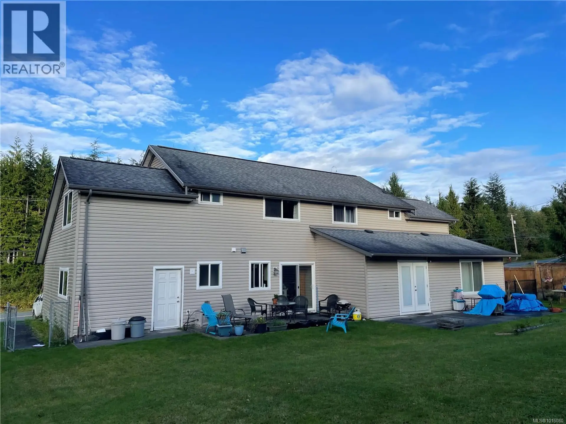 5060 Beaver Harbour Rd - Image 3