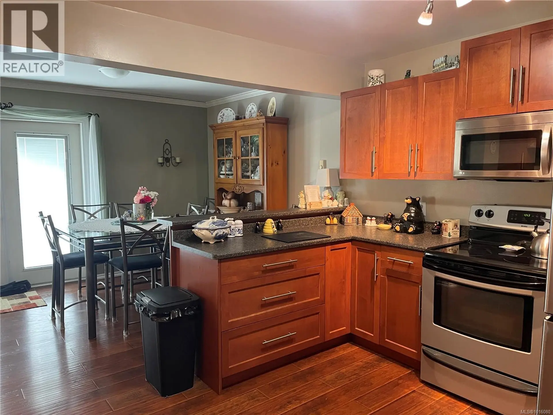 5060 Beaver Harbour Rd - Image 6