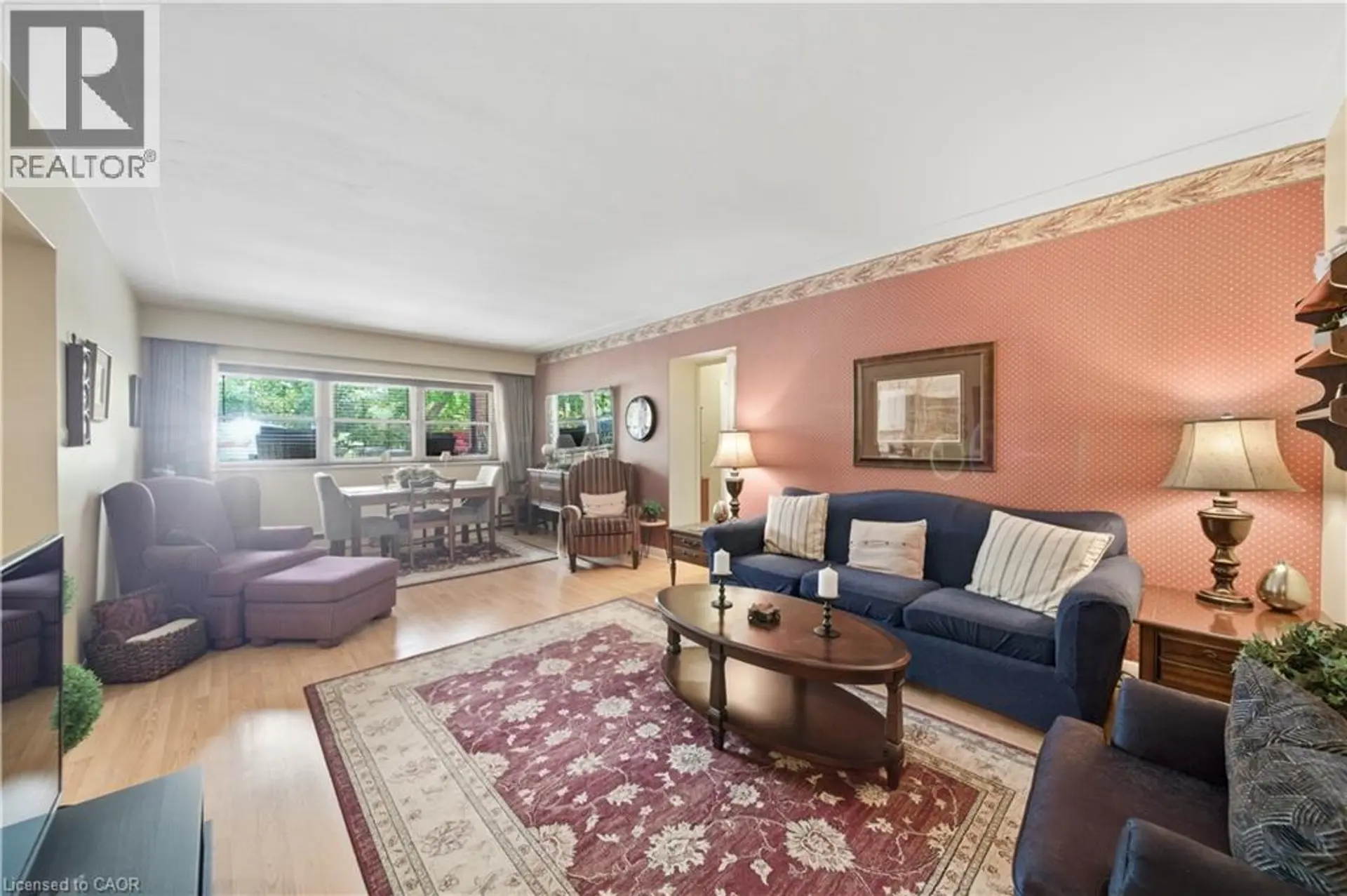 #102 9 GRANT BOULEVARD - Image 5