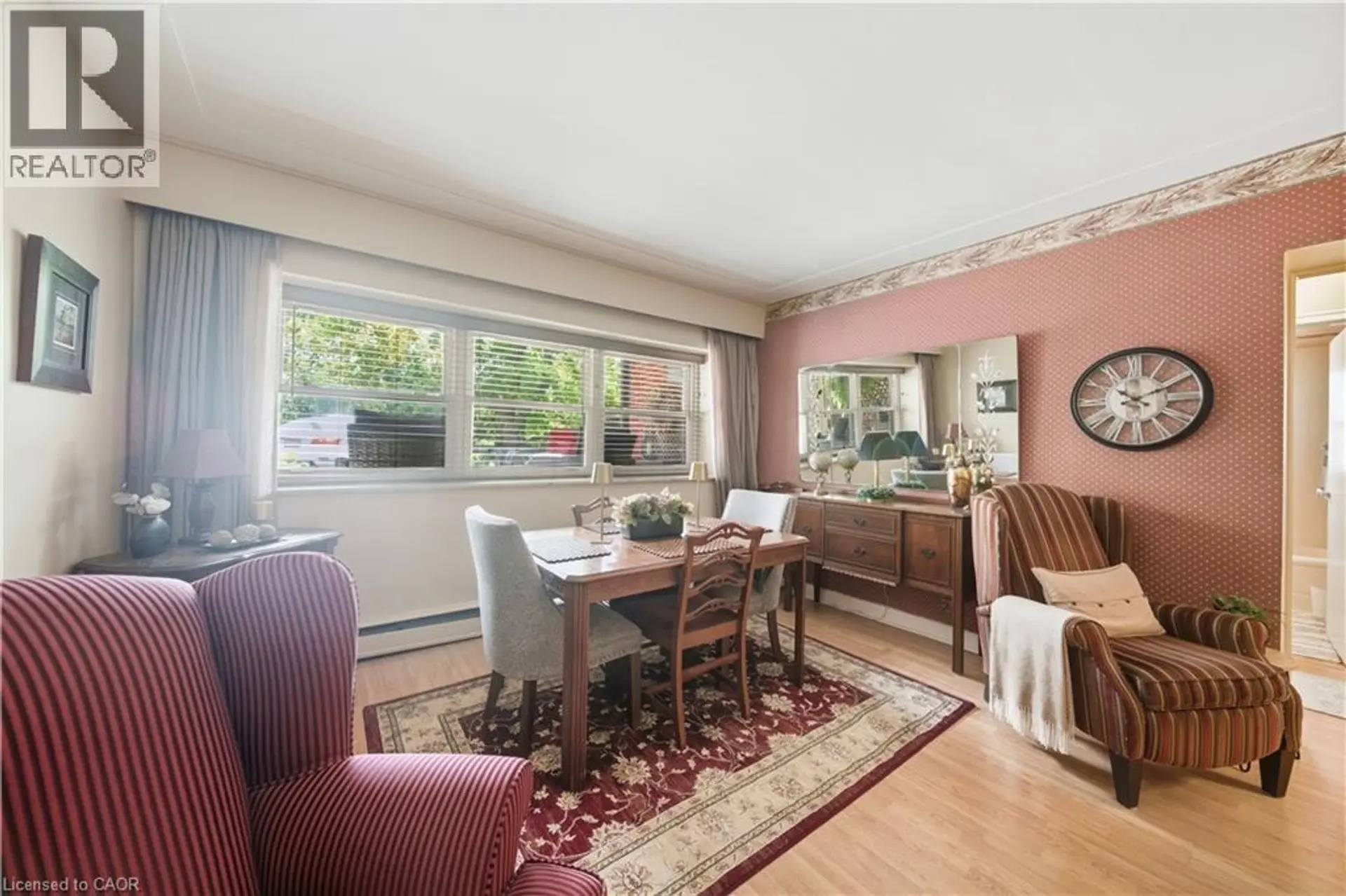 #102 9 GRANT BOULEVARD - Image 8
