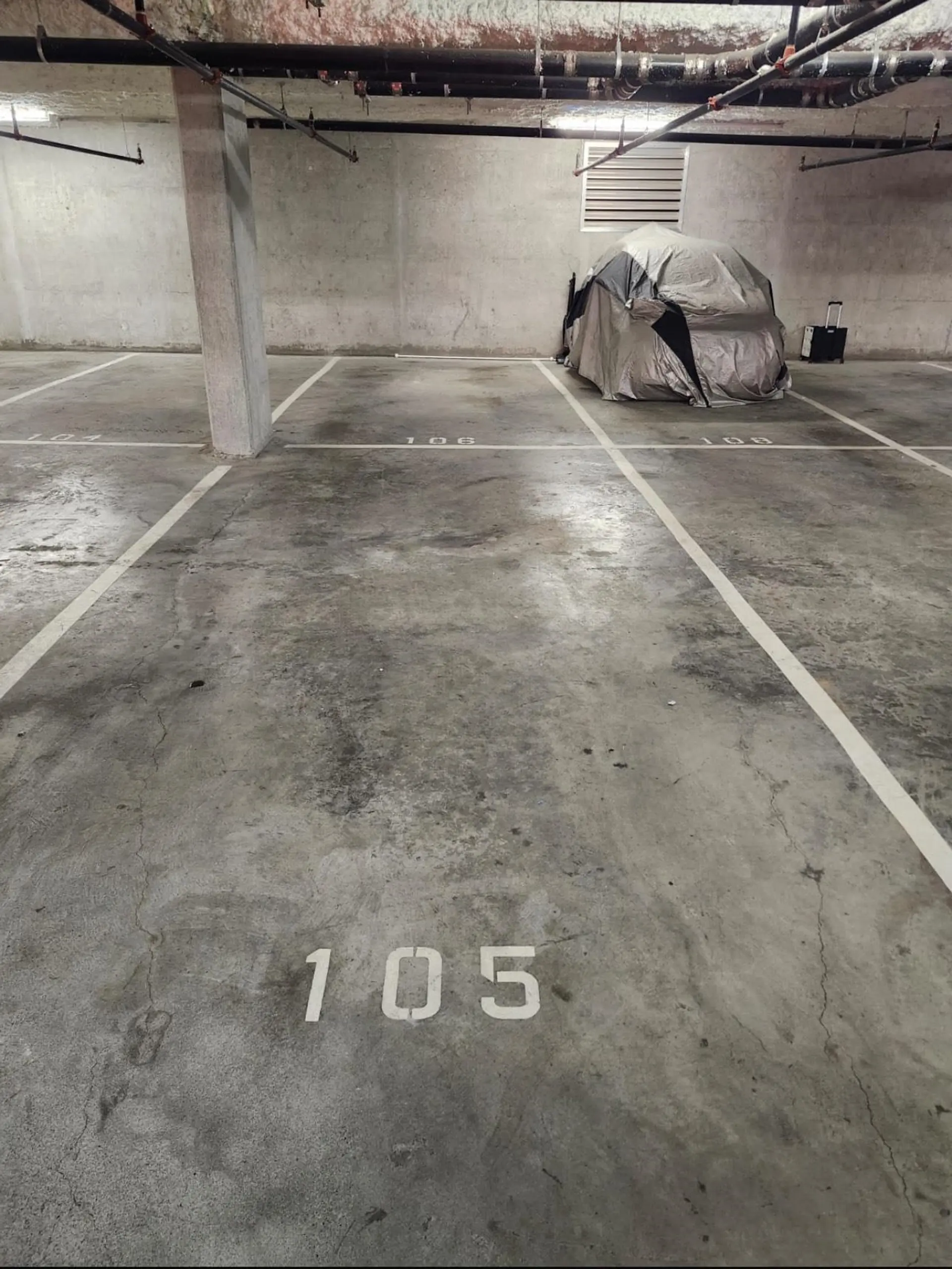 #221 4033 May Drive - Image 17