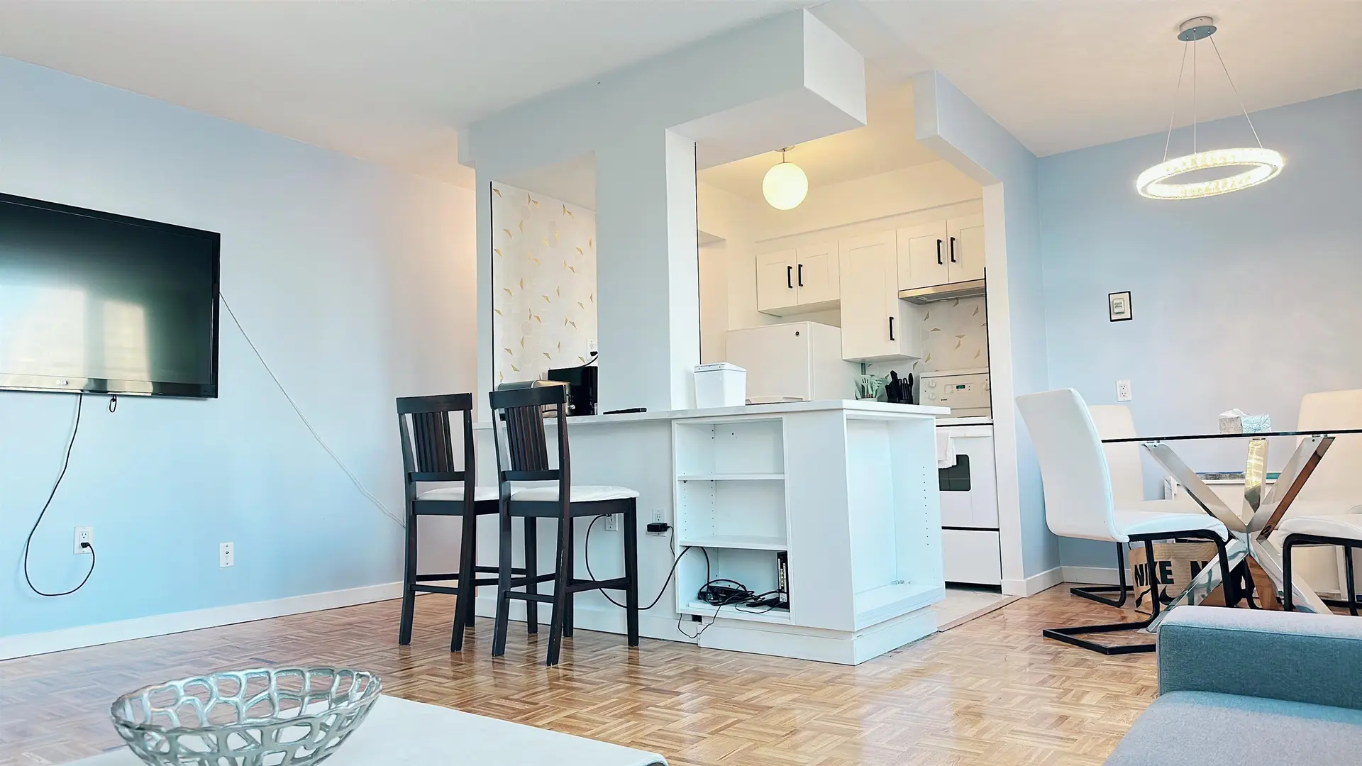 #502 1850 Comox Street - Image 6