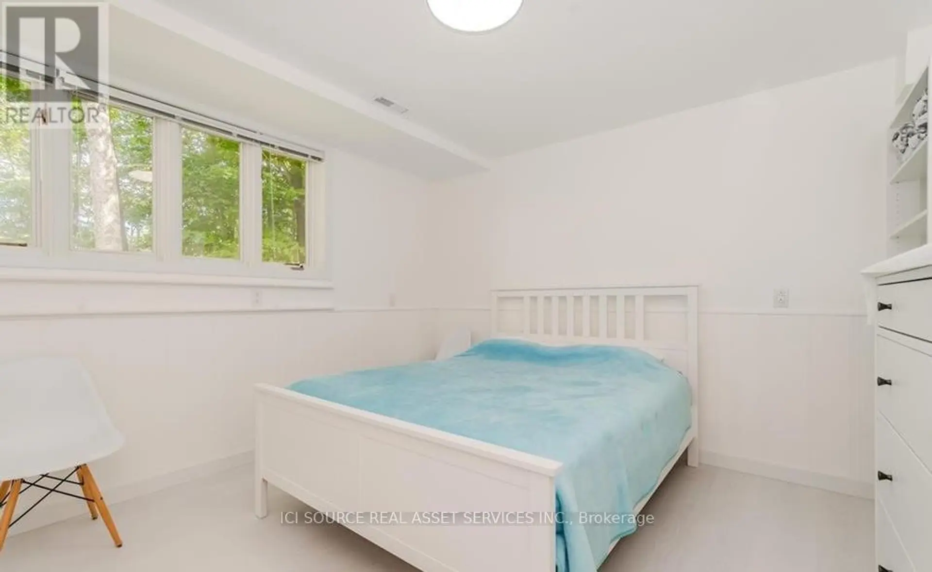 9 INDIAN CRESCENT - Image 12