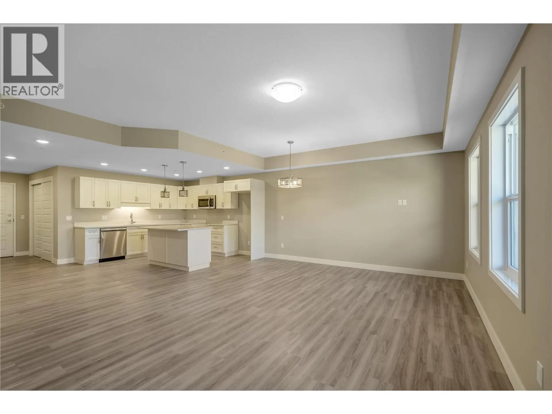 #406 5640 51st Street - Image 8