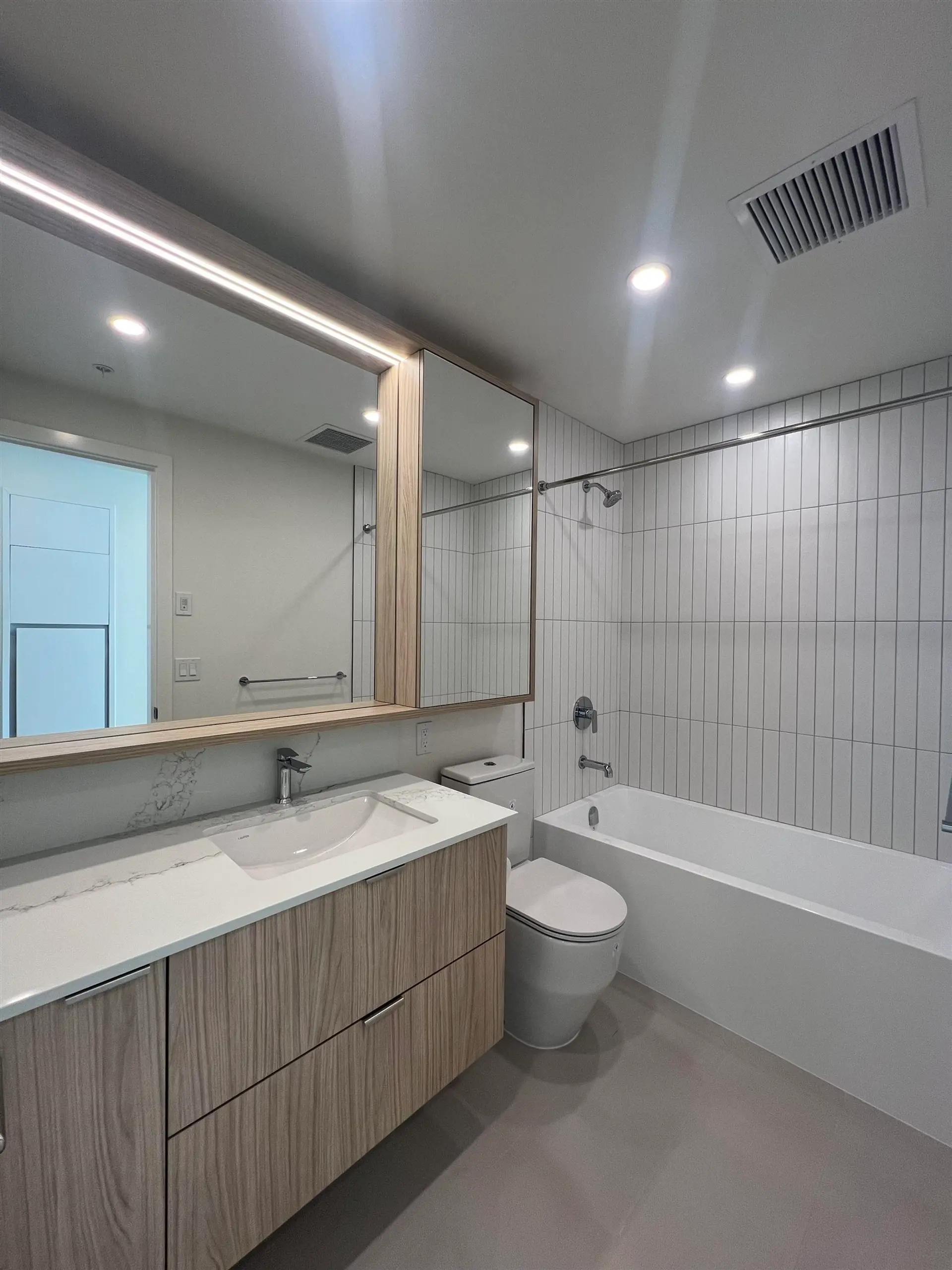 #2403 537 Cottonwood Avenue - Image 2