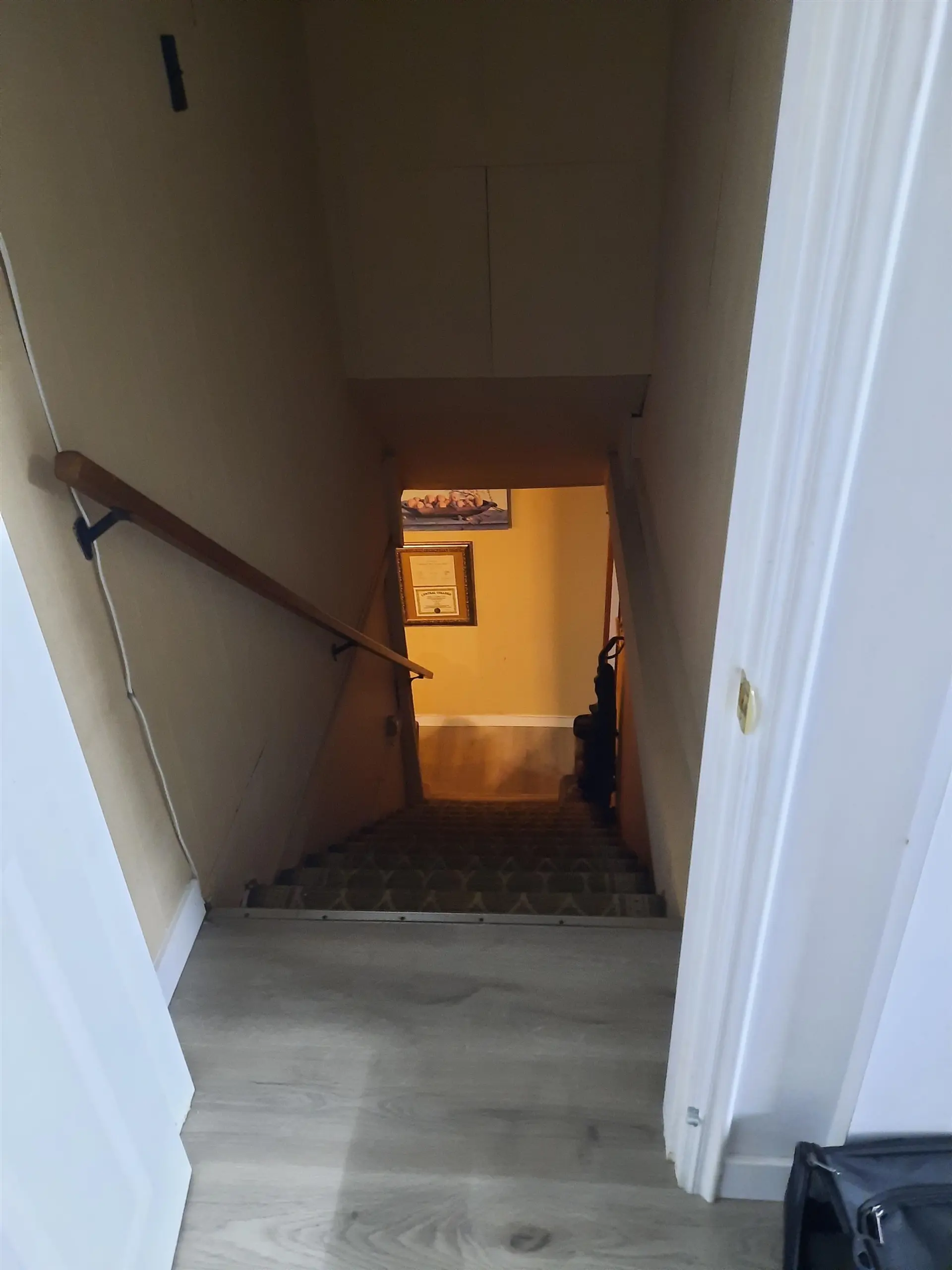 2532 E Bourquin Crescent - Image 5