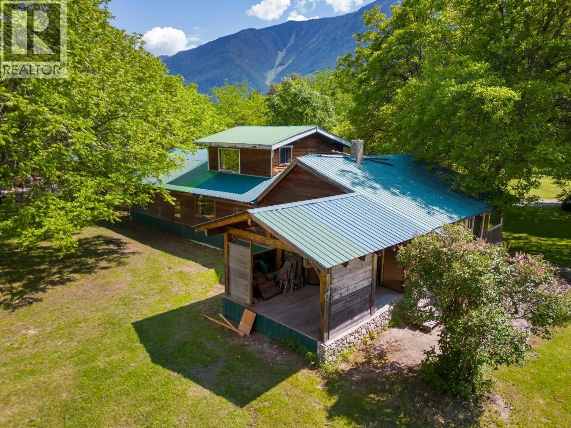 Property at 209 LARDEAU RIVER Road, Lardeau, BC
