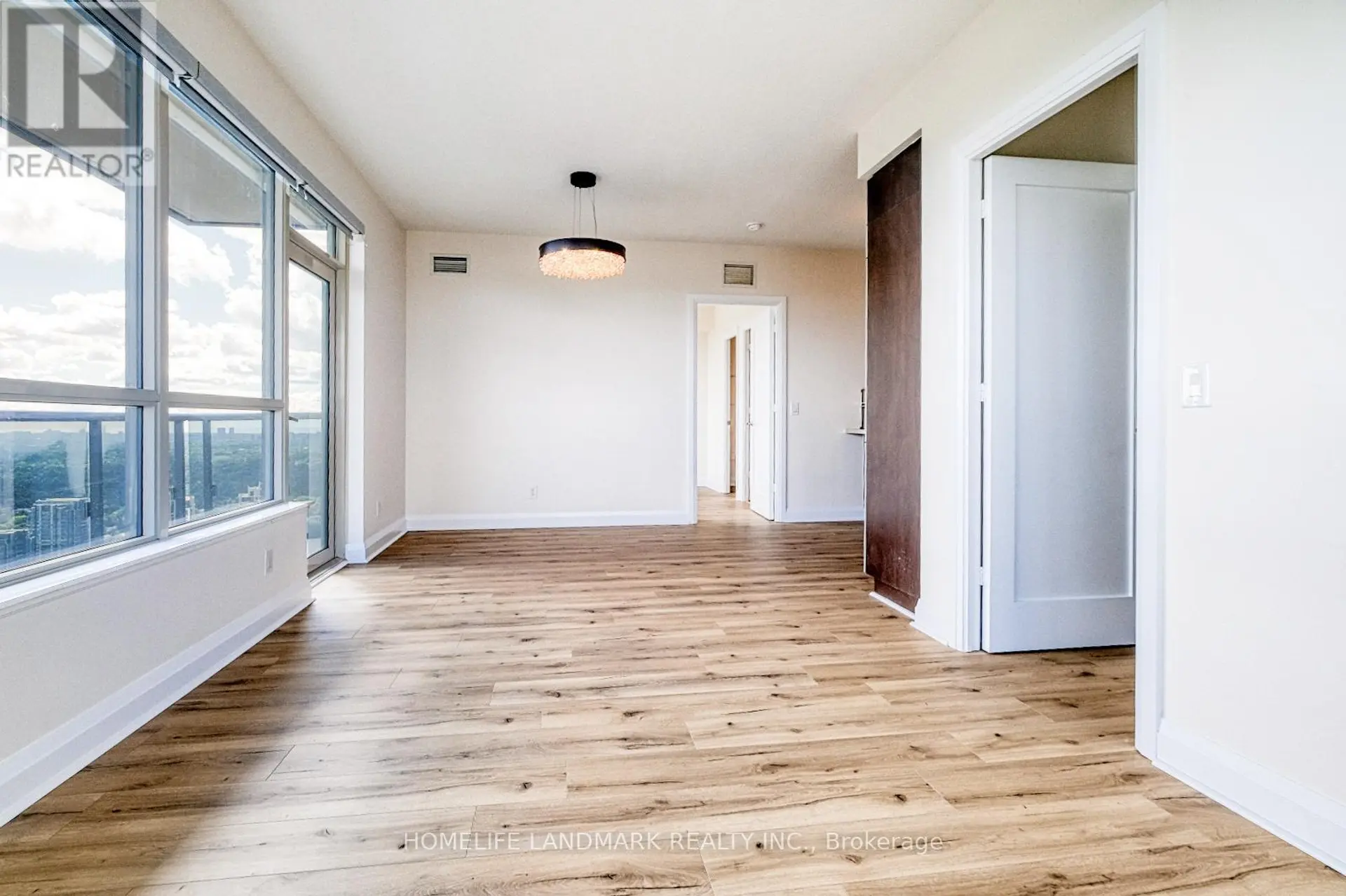 #4123 5 SHEPPARD AVENUE E - Image 9