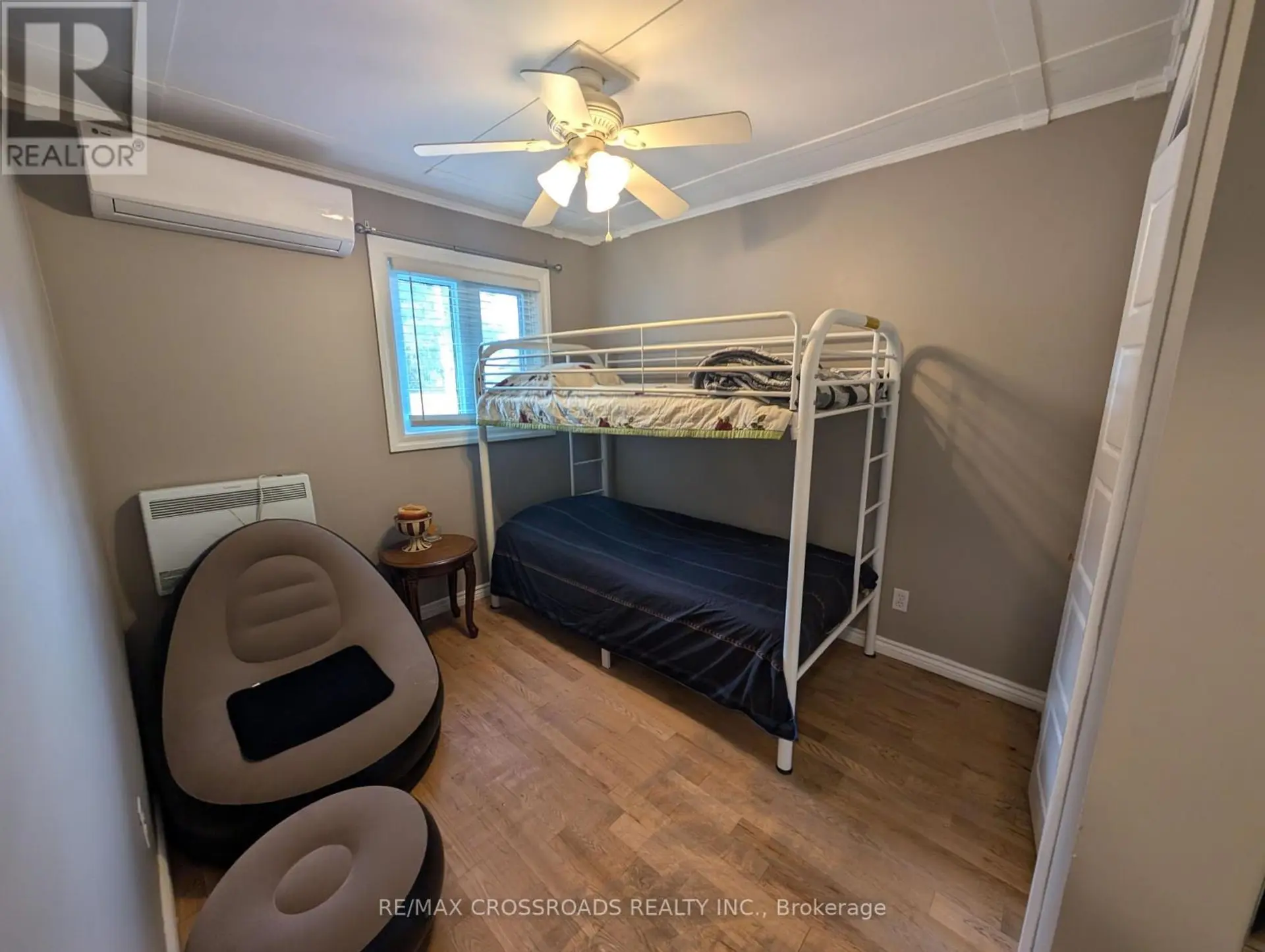 674 CHESTNUT STREET - Image 7