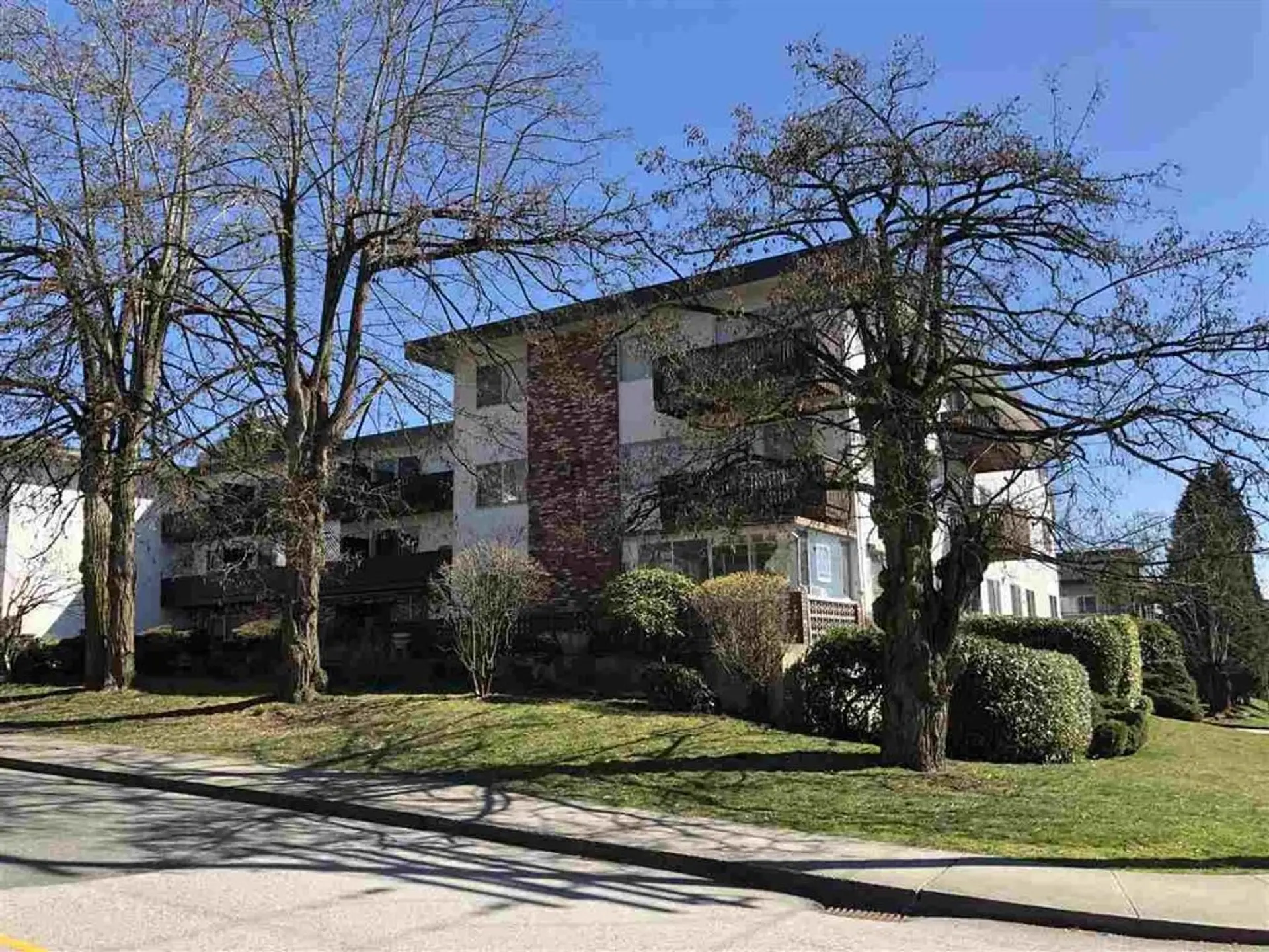Property at #308 910 Fifth Avenue, New Westminster, BC