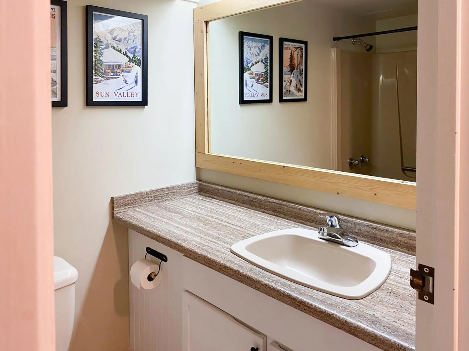 #104A 21000 Enzian Way - Image 3