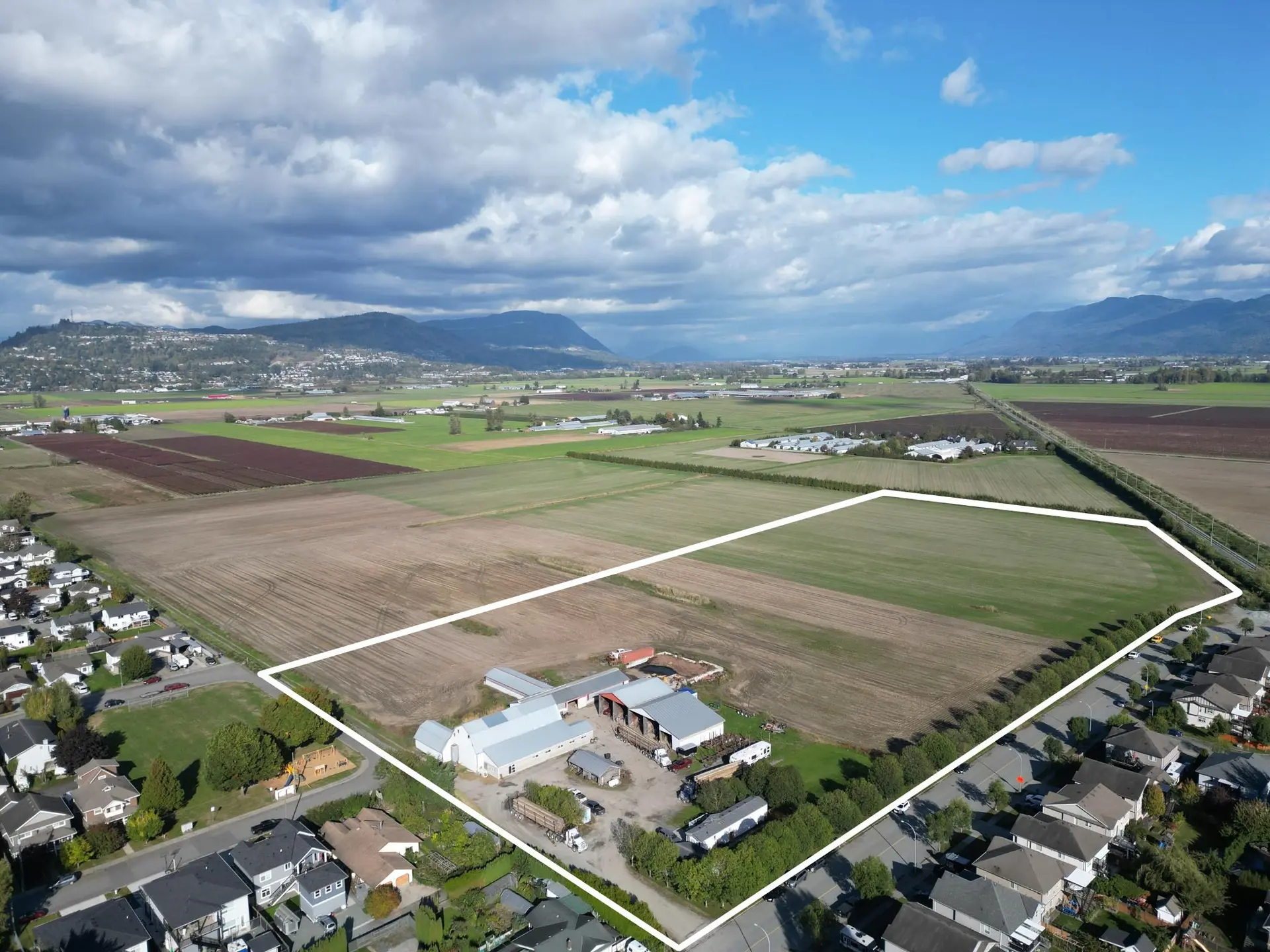 Property at 34811 2 Avenue, Abbotsford, BC