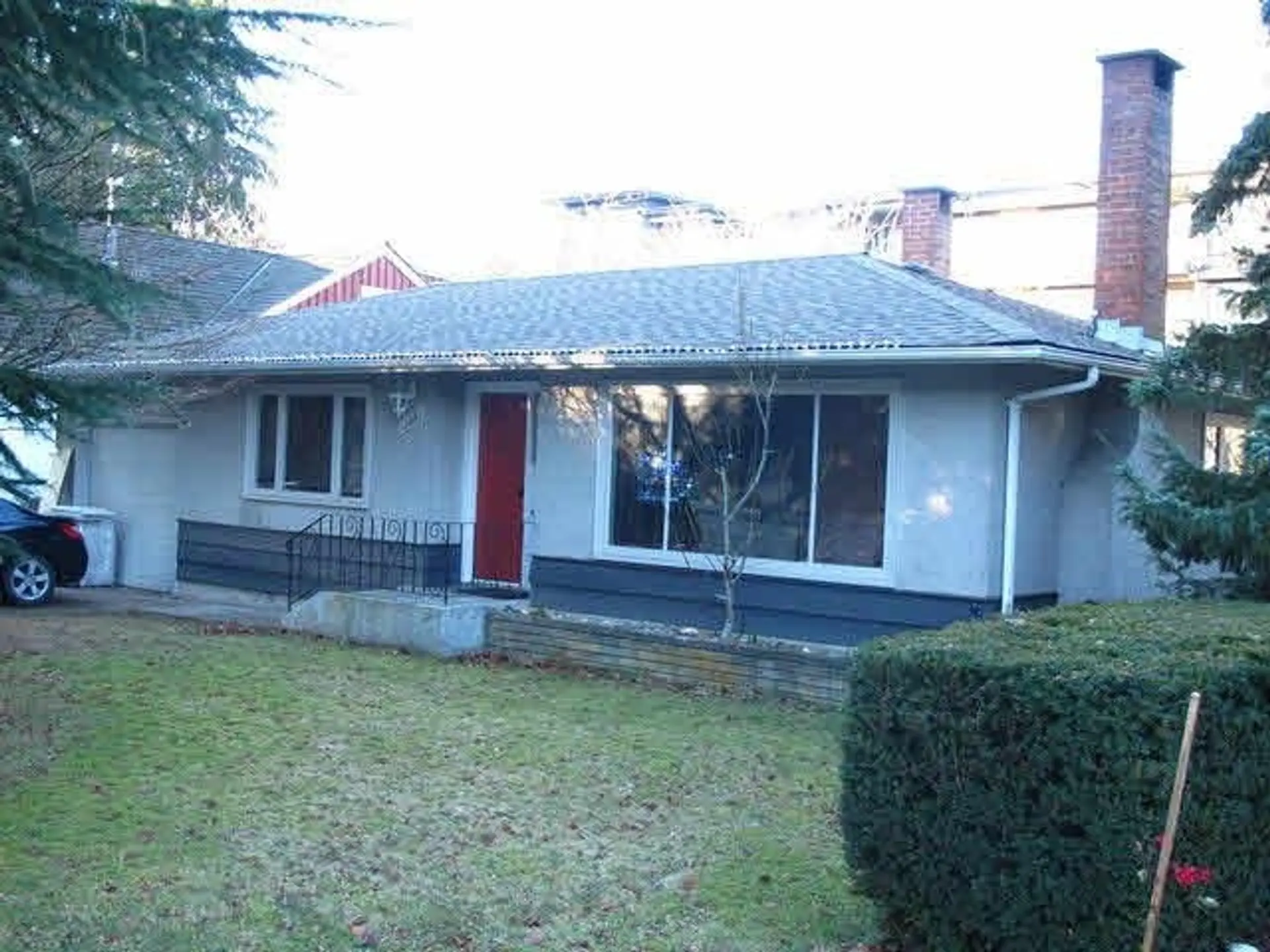 15305 17 Avenue - Image 2
