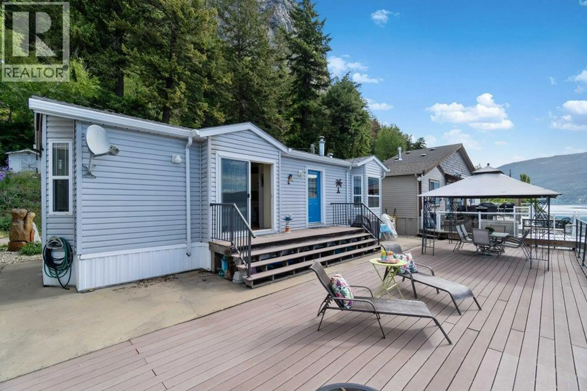 Property at #4 4109 Hacking Road, Tappen, BC