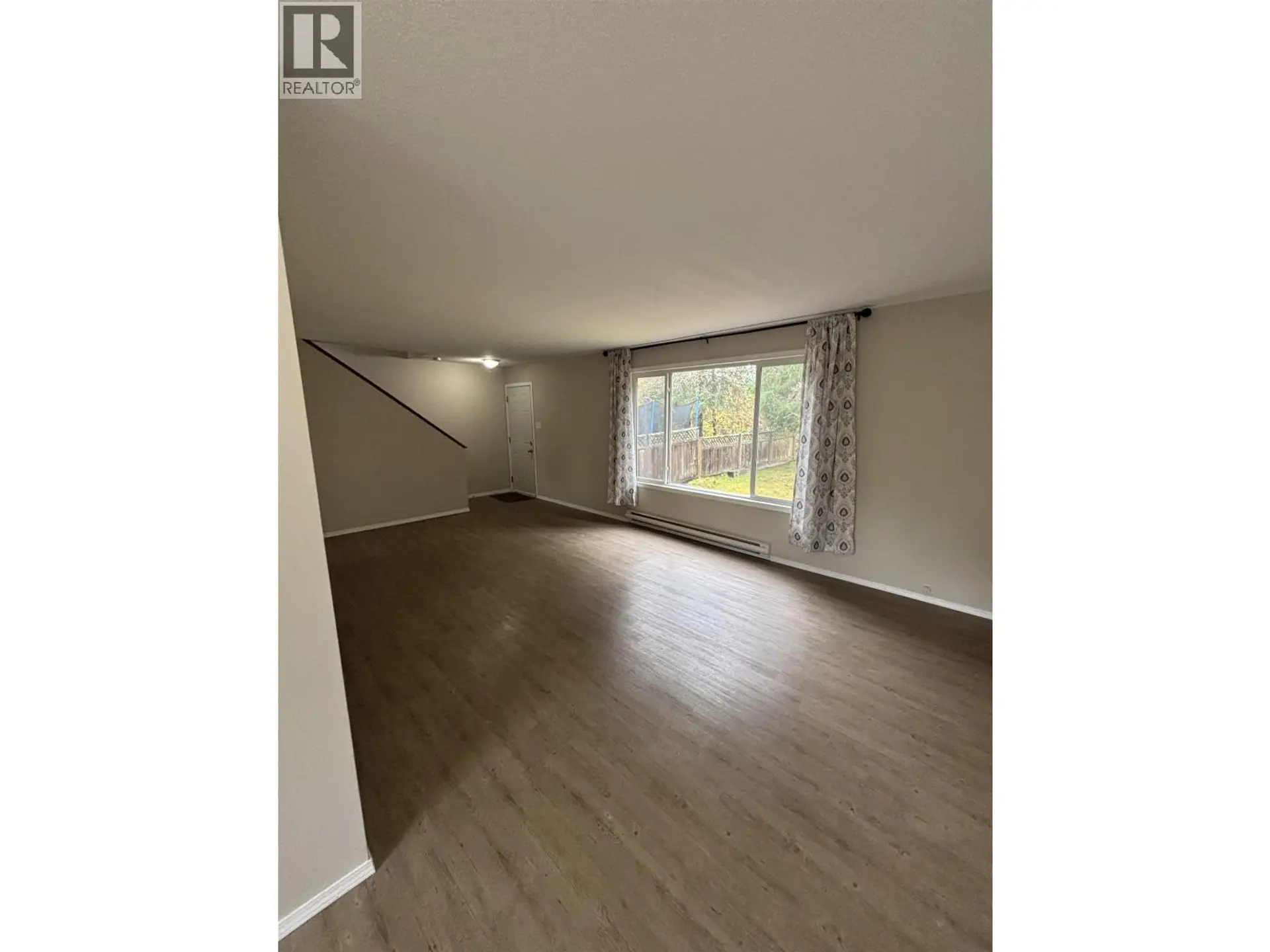 1335 TWEEDSMUIR AVENUE - Image 2