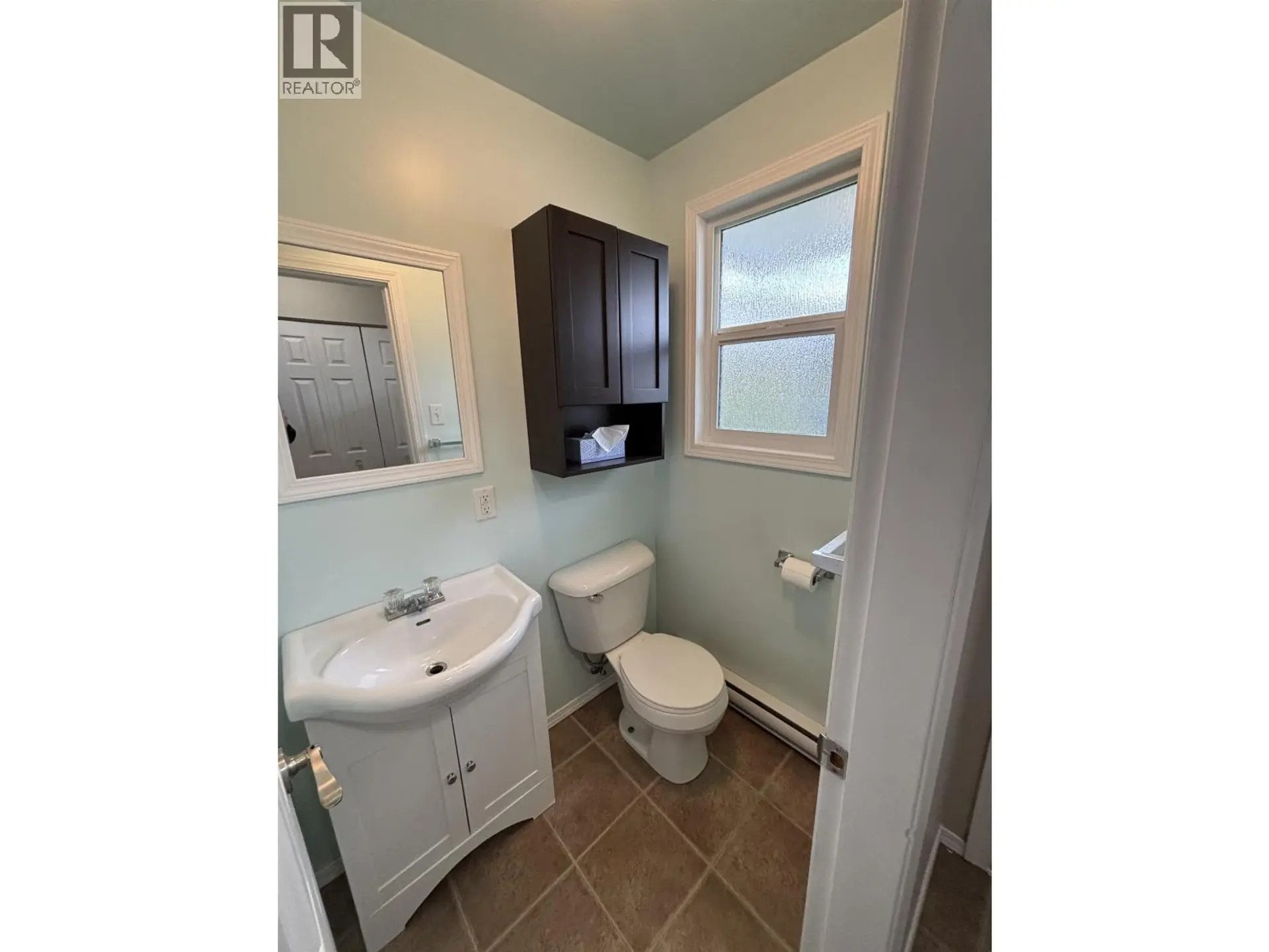 1335 TWEEDSMUIR AVENUE - Image 5