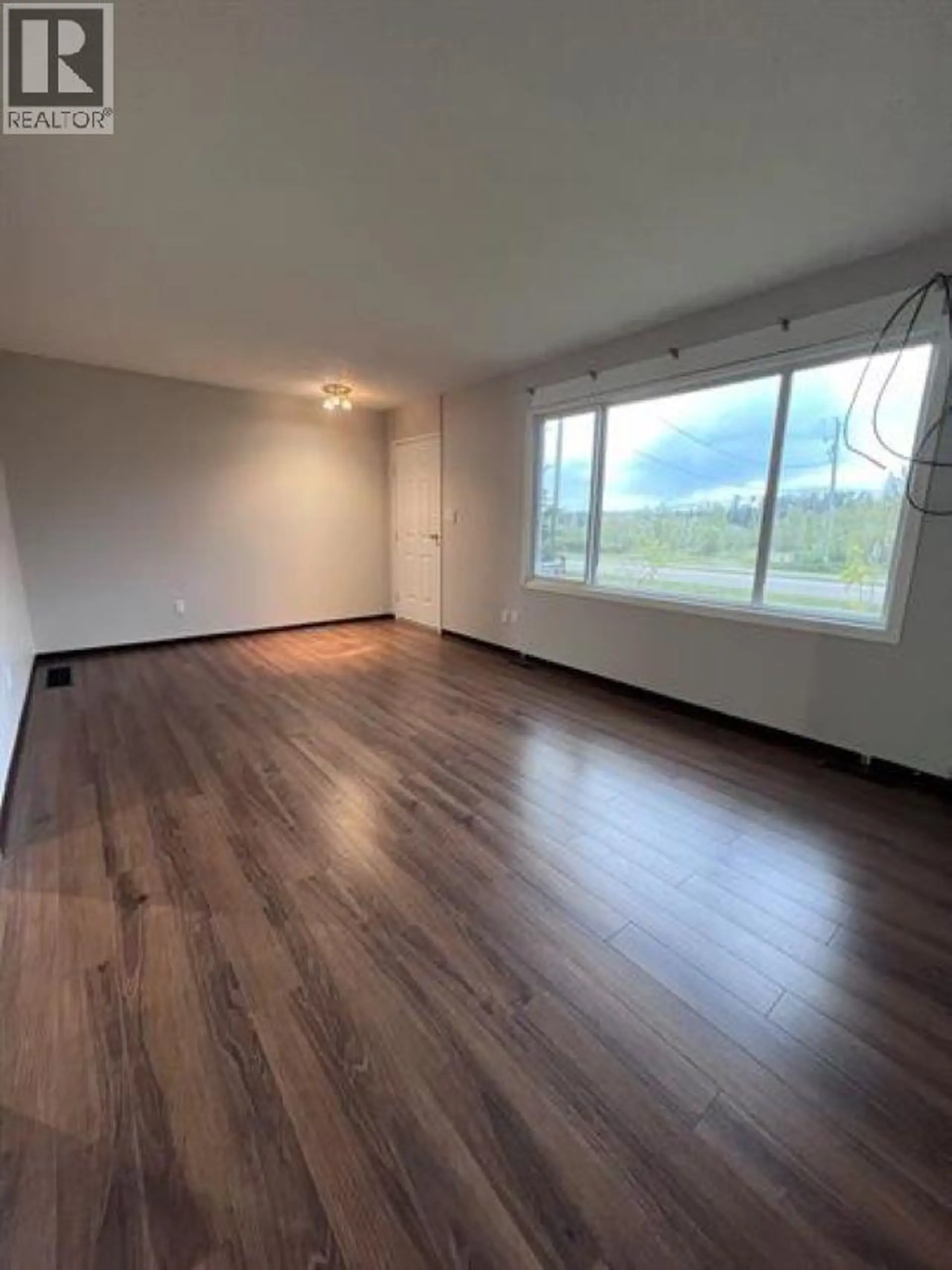 #84 5550 SIMPSON TRAIL - Image 6