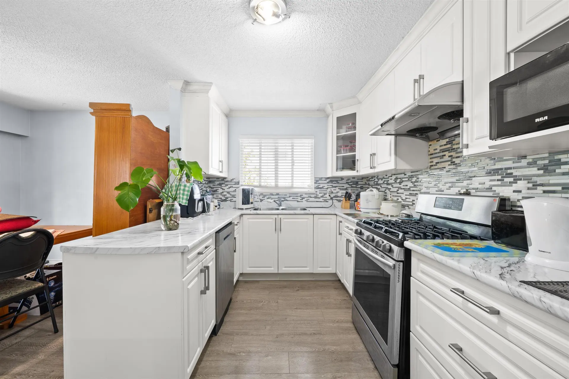 13687 112 Avenue - Image 6