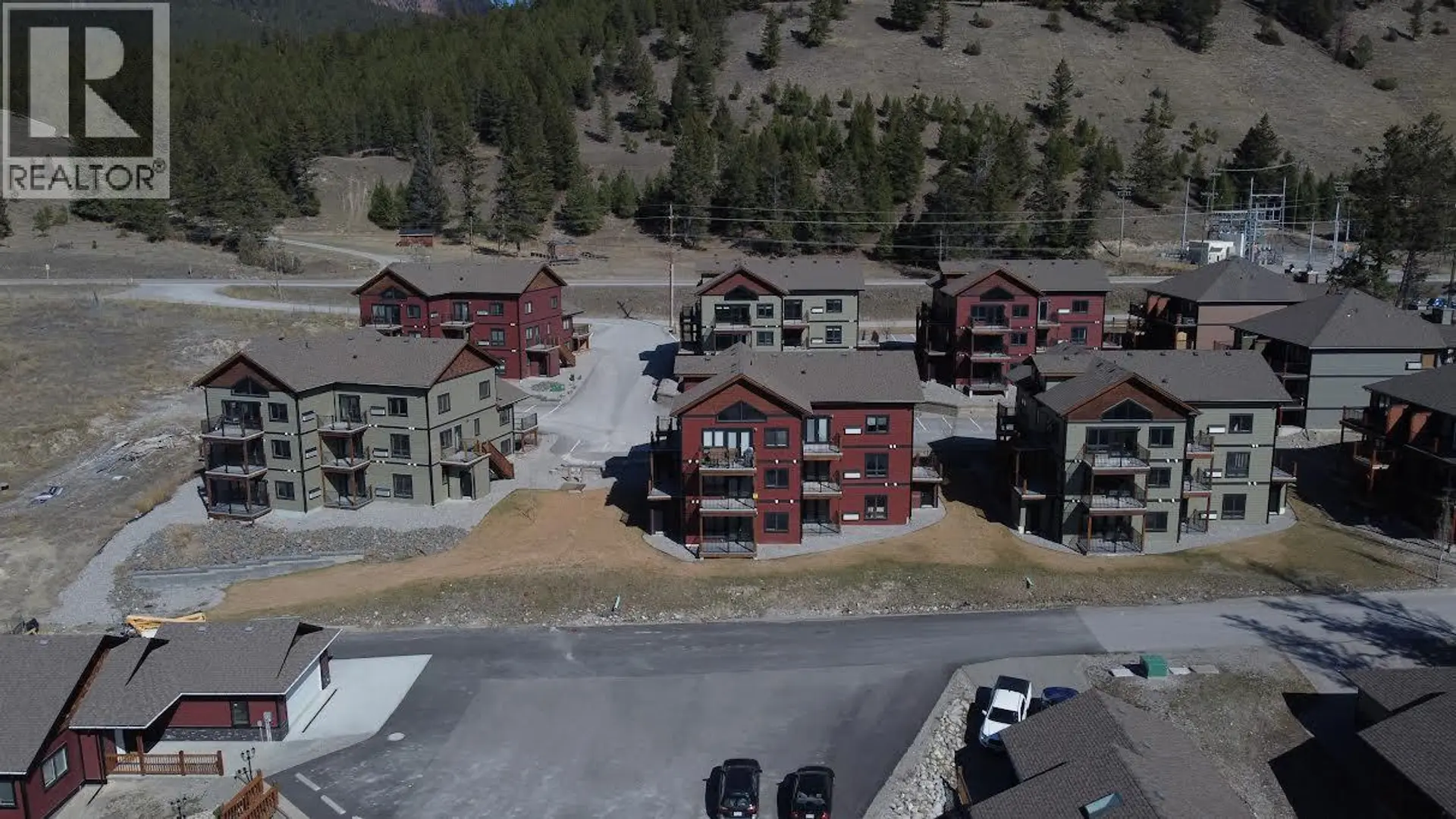 Property at #404 7291 Prospector Avenue, Radium Hot Springs, BC