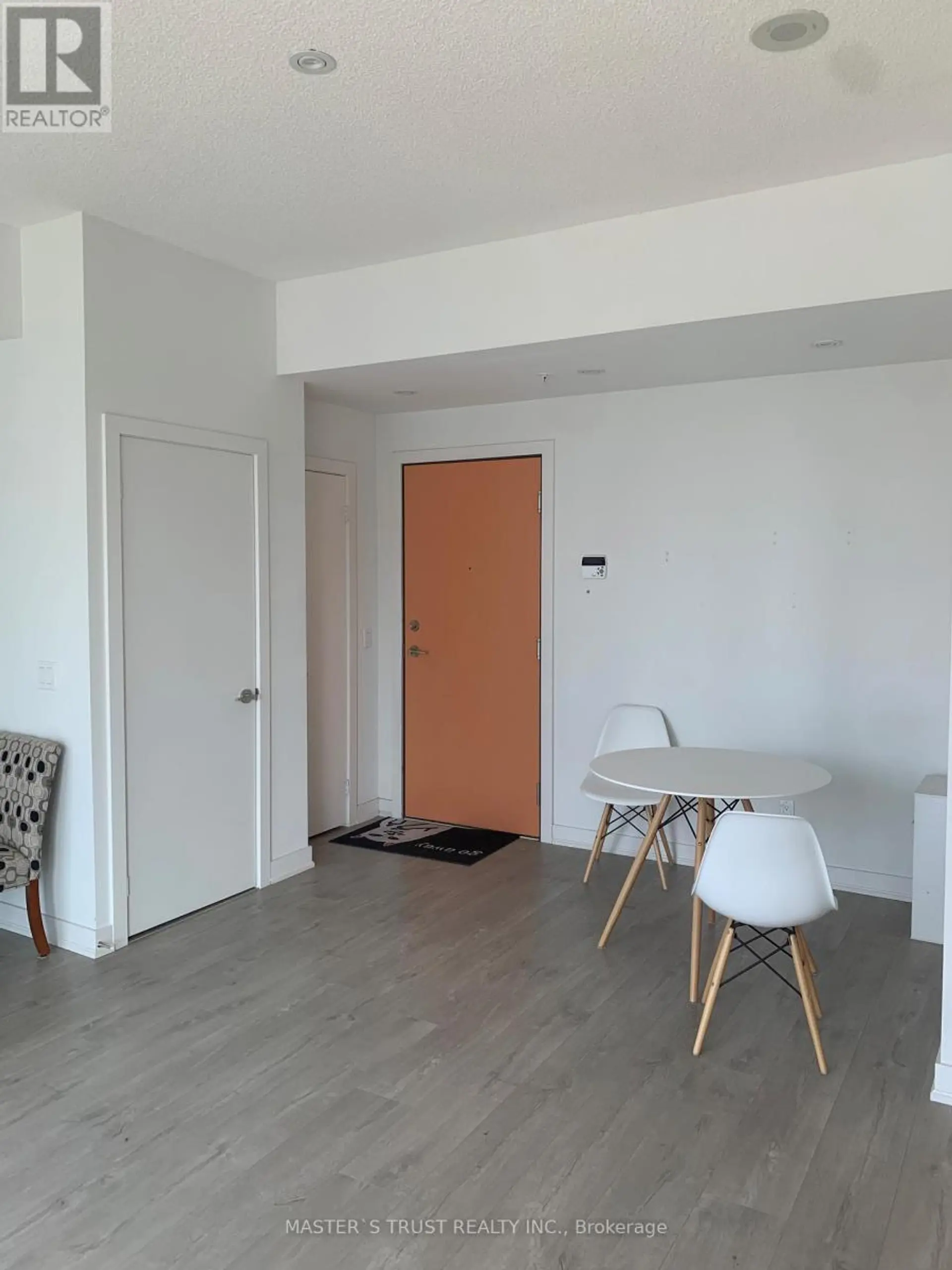 #2406 30 NELSON STREET - Image 9