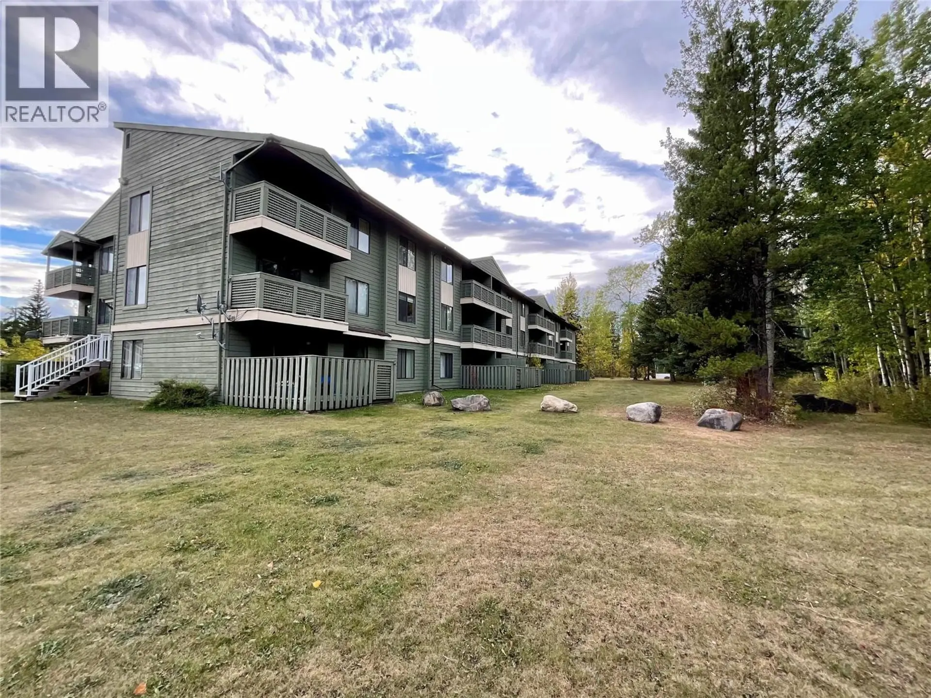 #301 185 Chamberlain Crescent - Image 18