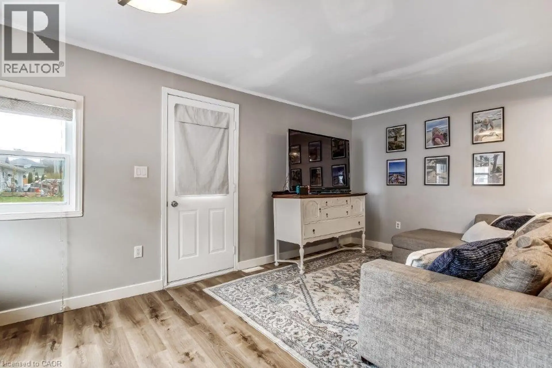 12 PANSY AVENUE - Image 5