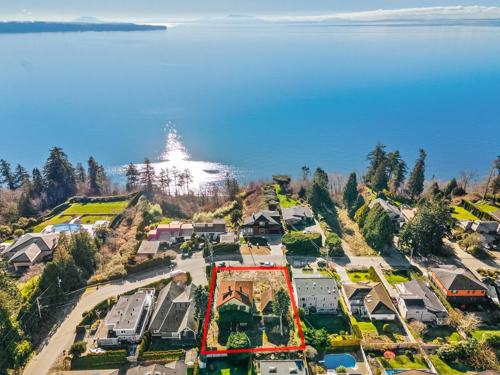 13567 13a Avenue - Image 2