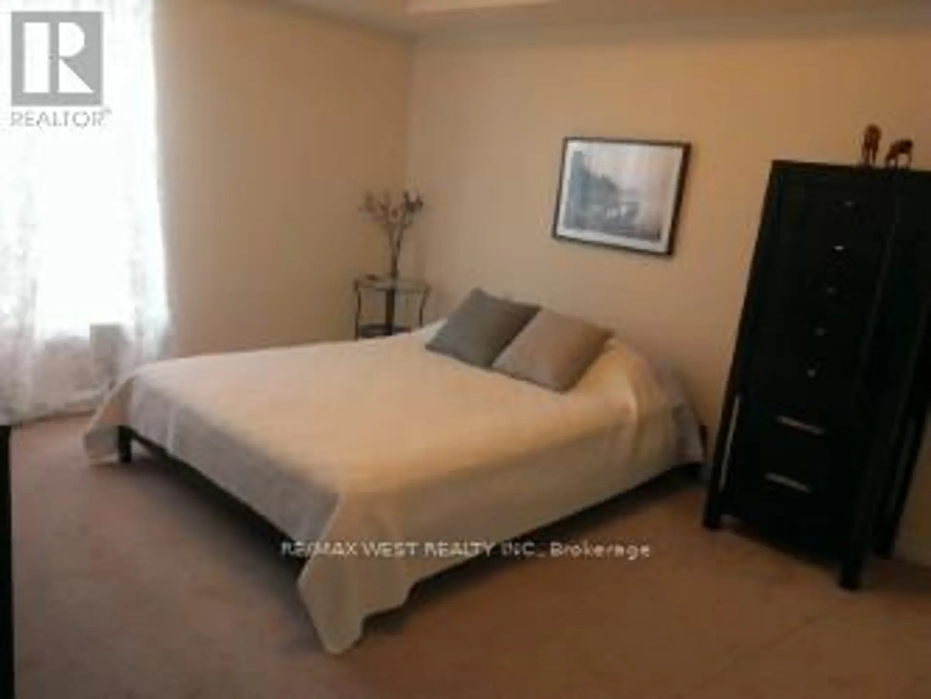 #316 872 SHEPPARD AVENUE W - Image 9