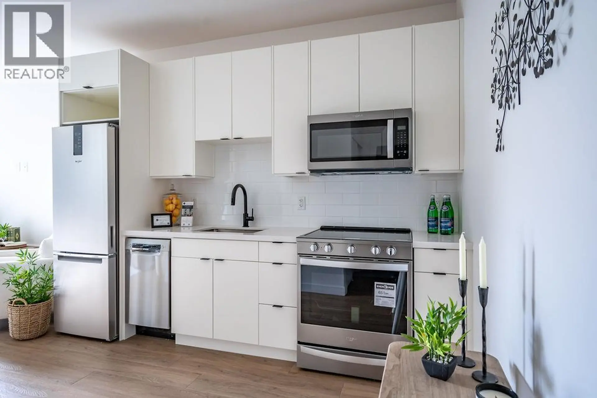 Property at #209 514 VICTORIA Street, Nelson, BC