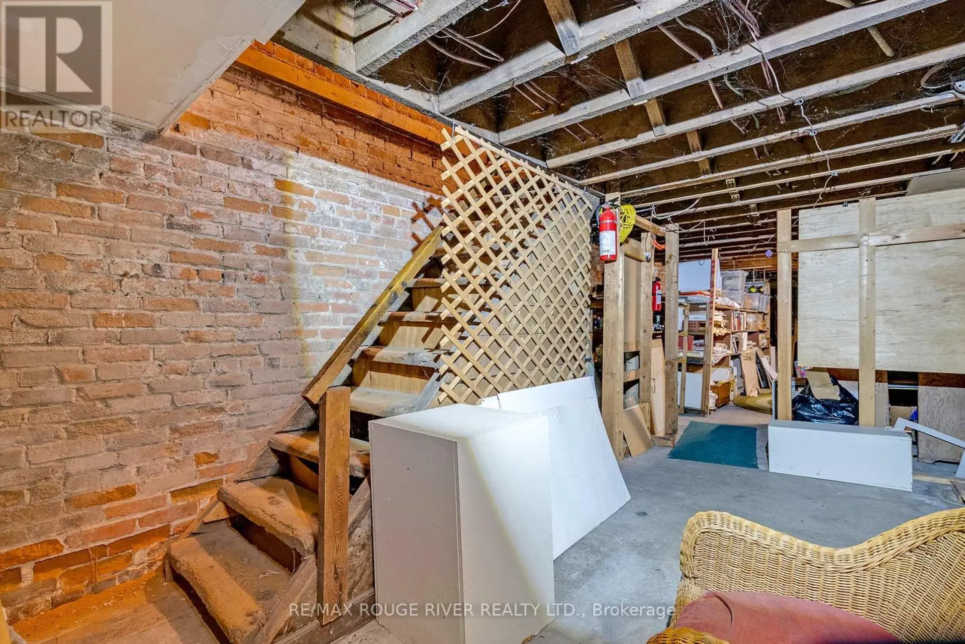 82 WALTON STREET - Image 4