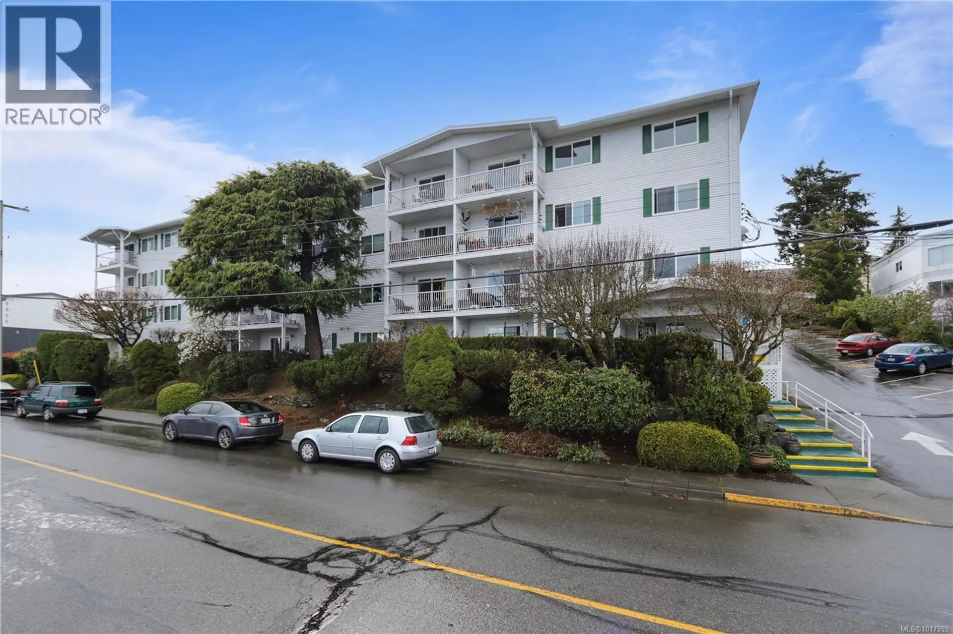 Property at #407 9942 Daniel St, Chemainus, BC