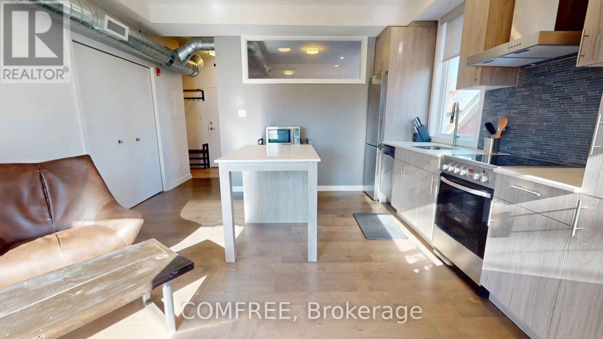 #404 150 GREENFIELD AVENUE - Image 3