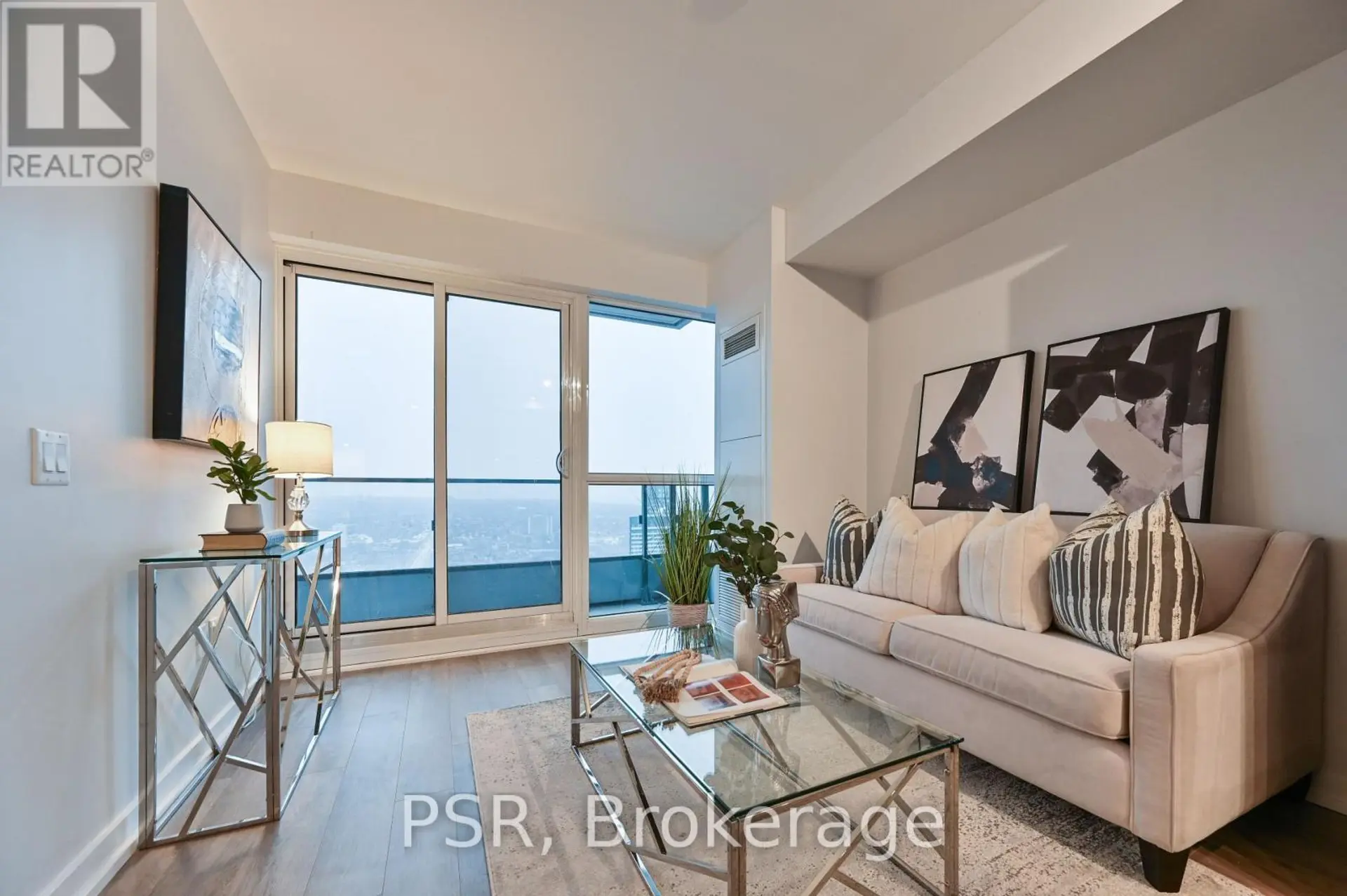 #4409 395 BLOOR STREET E - Image 6