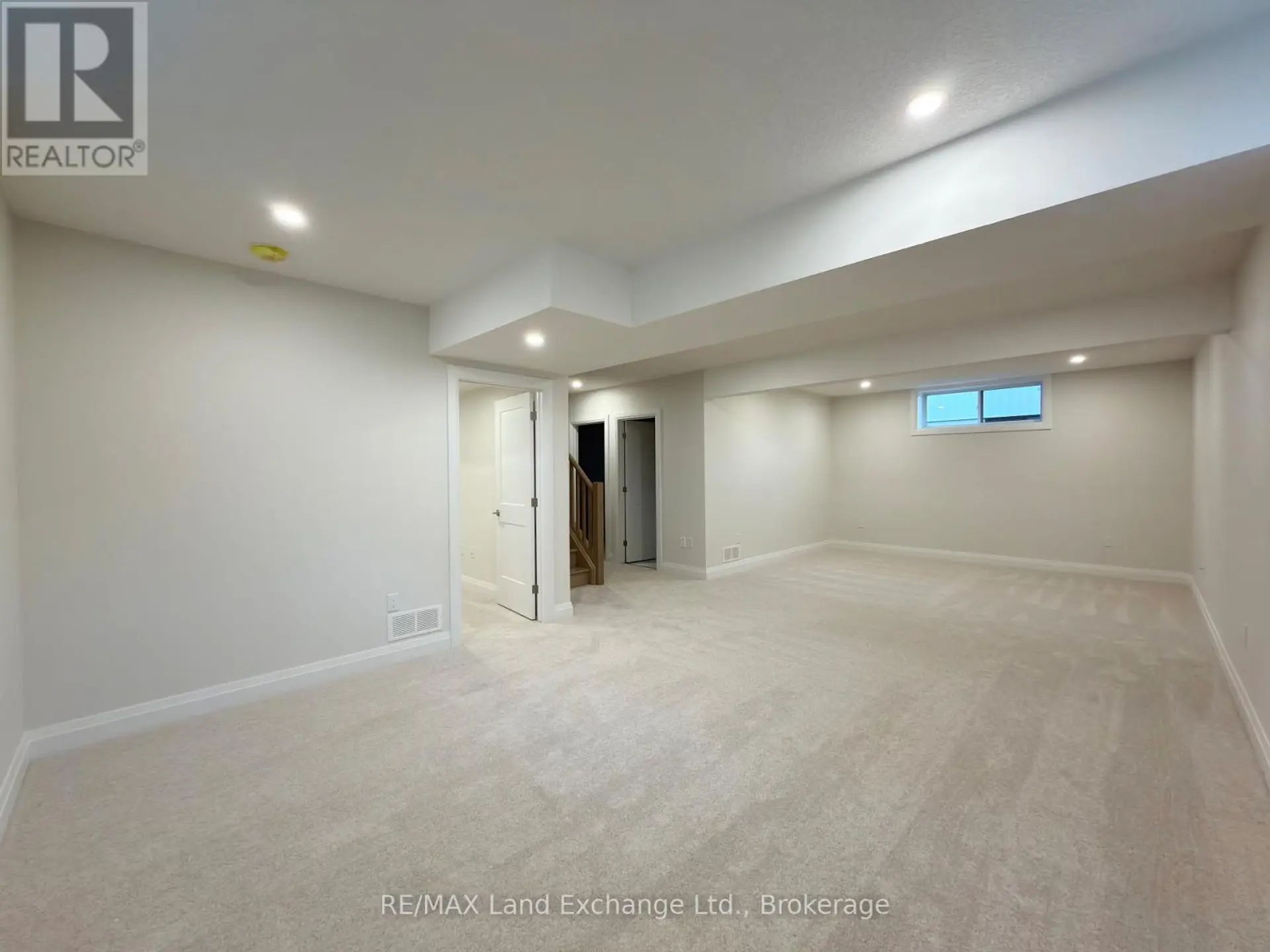 155 WESTLINKS DRIVE - Image 12