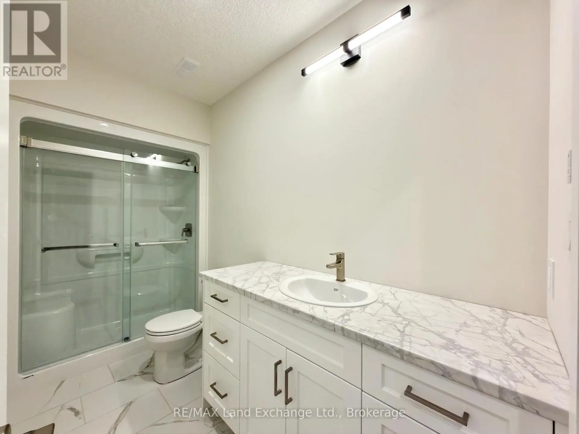 155 WESTLINKS DRIVE - Image 13