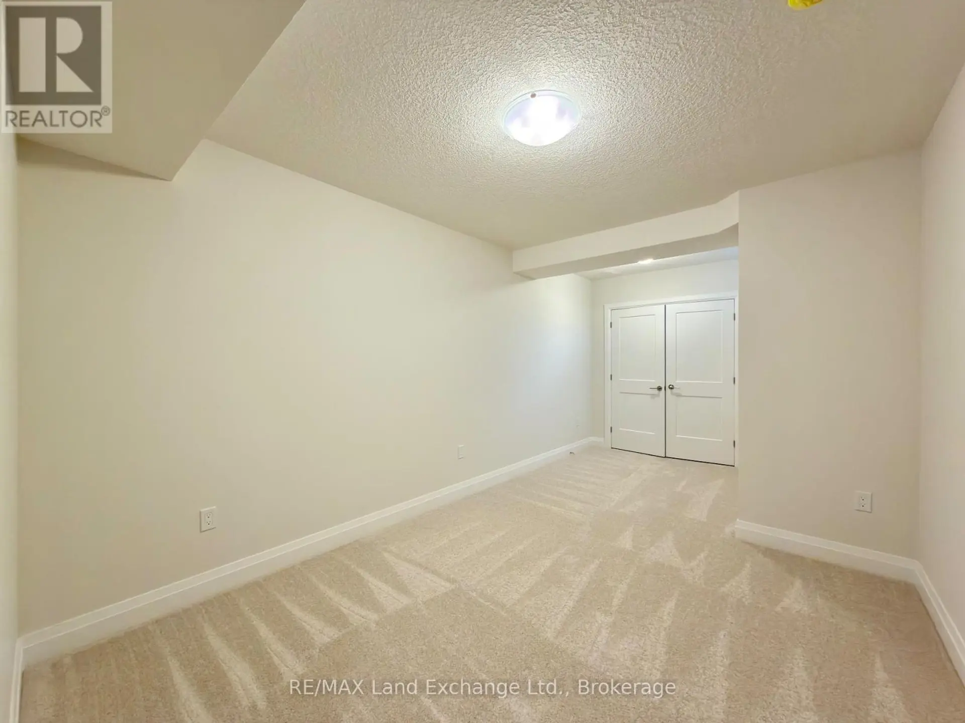 155 WESTLINKS DRIVE - Image 14