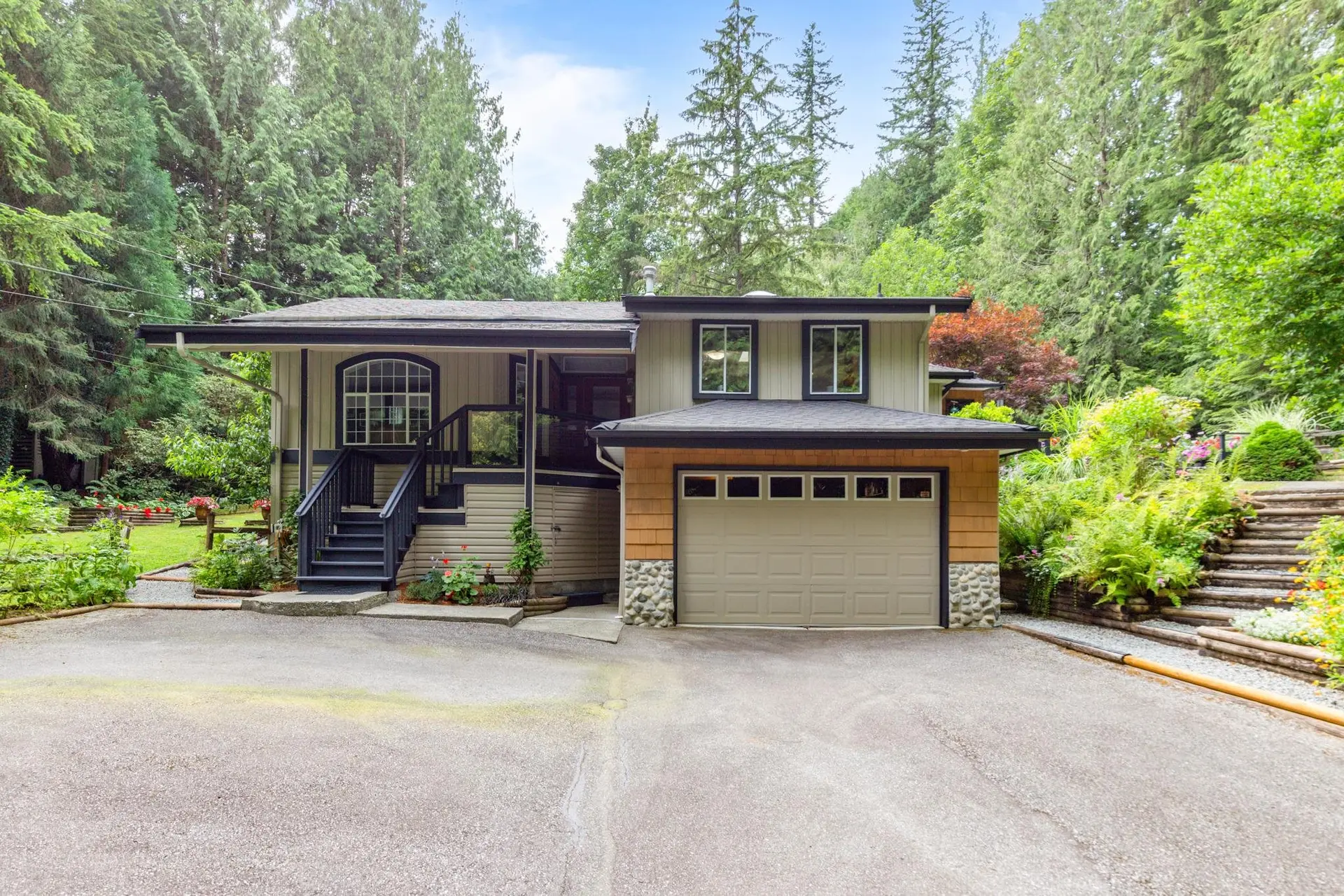 Property at 11193 284 Street, Maple Ridge, BC