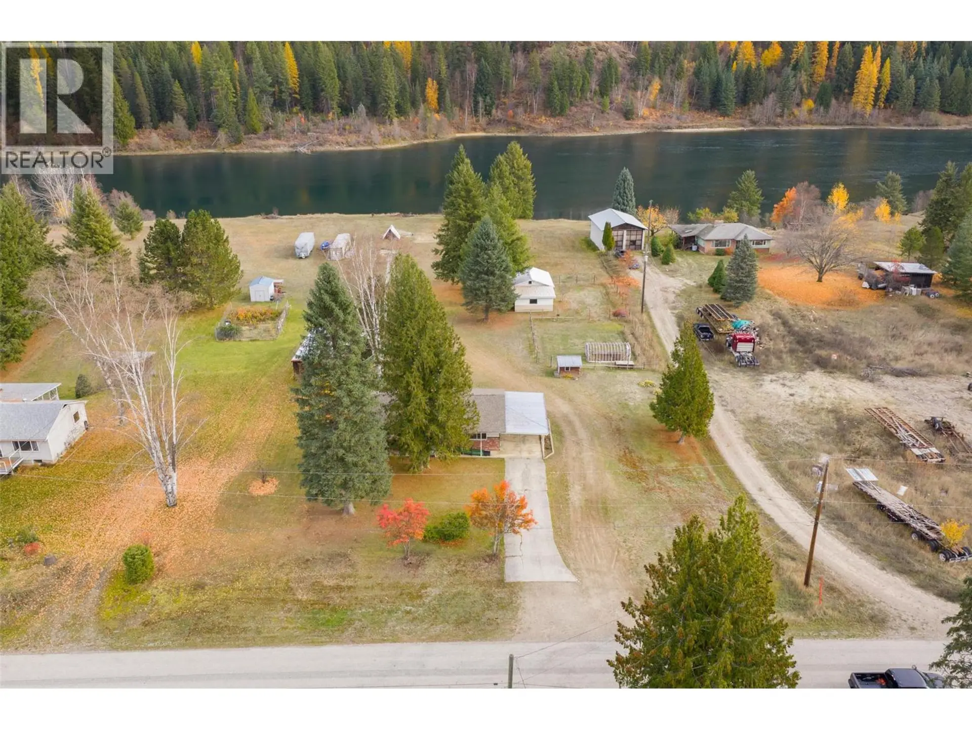 Property at 2538 Alexis Road, Shoreacres, BC
